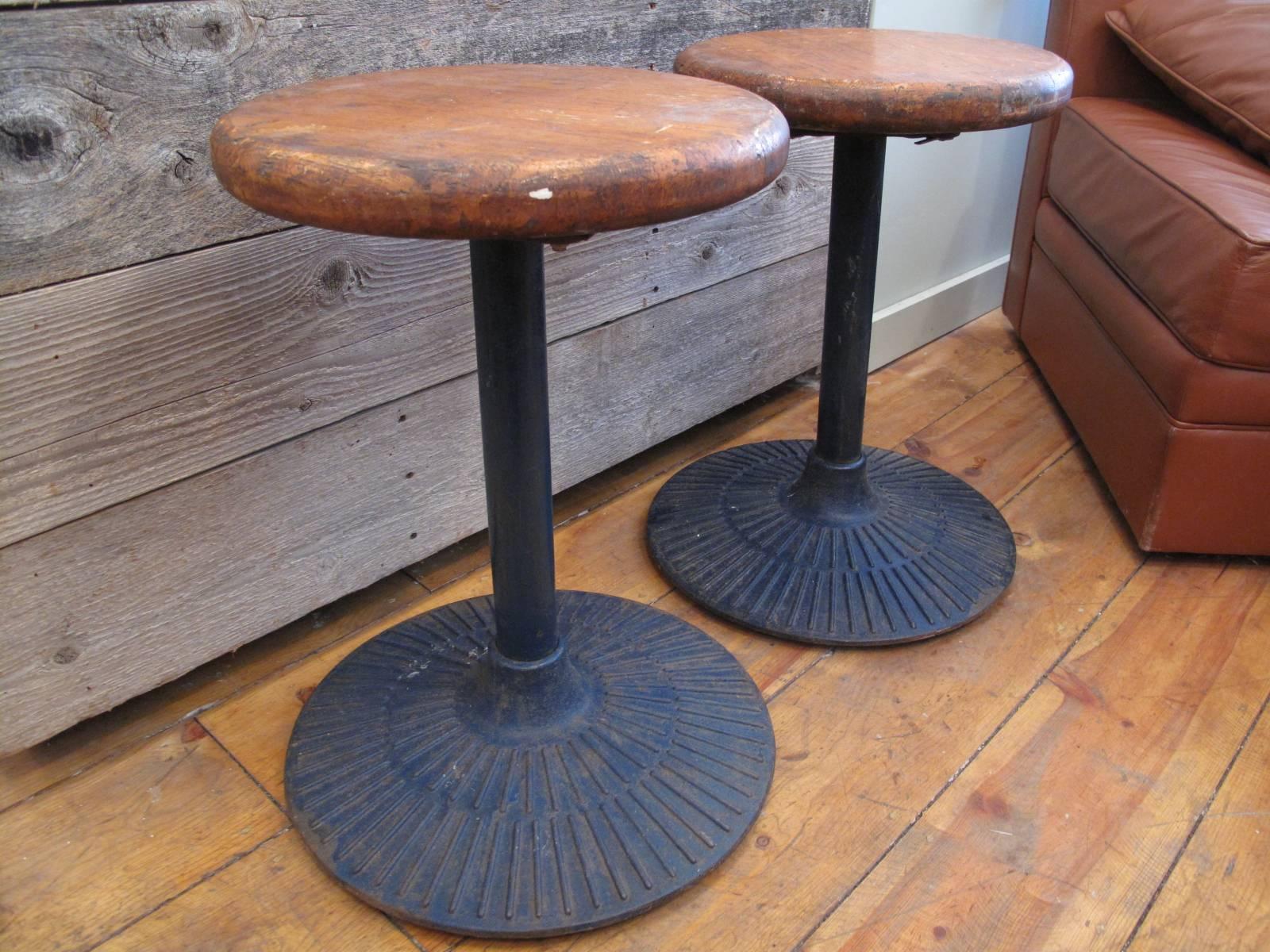 Pair of American Industrial Stools In Good Condition In Brooklyn, NY