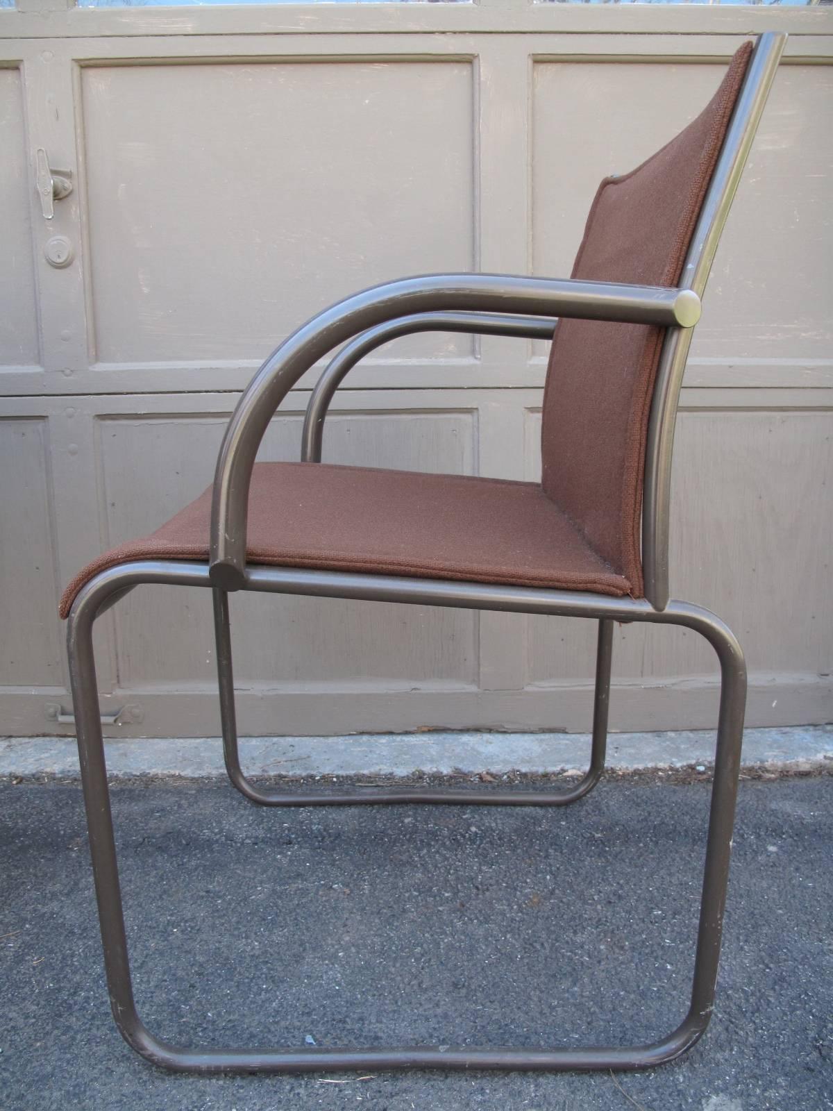 Set of Four Knoll International Chairs In Fair Condition In Brooklyn, NY