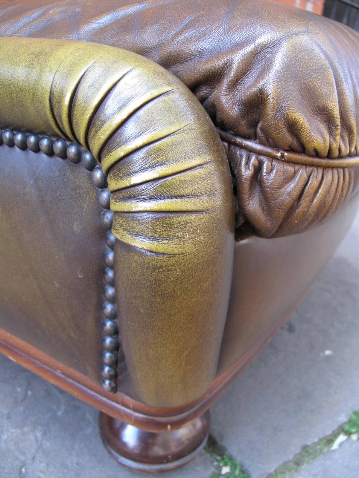 Two Bulbous Leather Ottomans In Good Condition In Brooklyn, NY