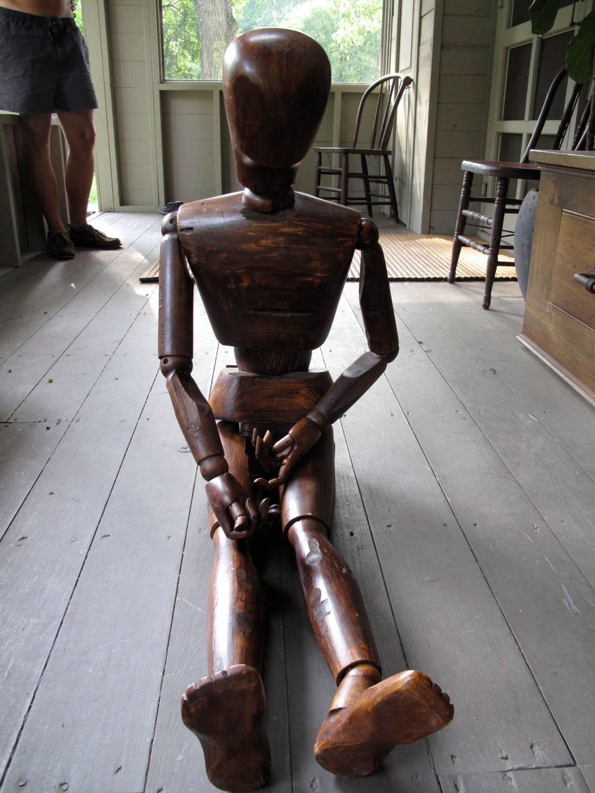 Grand Scale 20th Century Articulating Mannequin For Sale 3