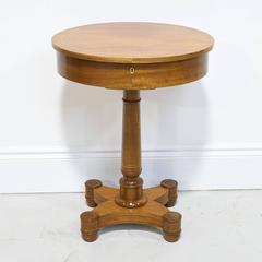 Late 19th Century Oval Sewing Table in Light Mahogany with Line Inlays
