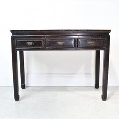 19th Century Qing Dynasty Chinese Sofa Table with Black Lacquer & Three Drawers