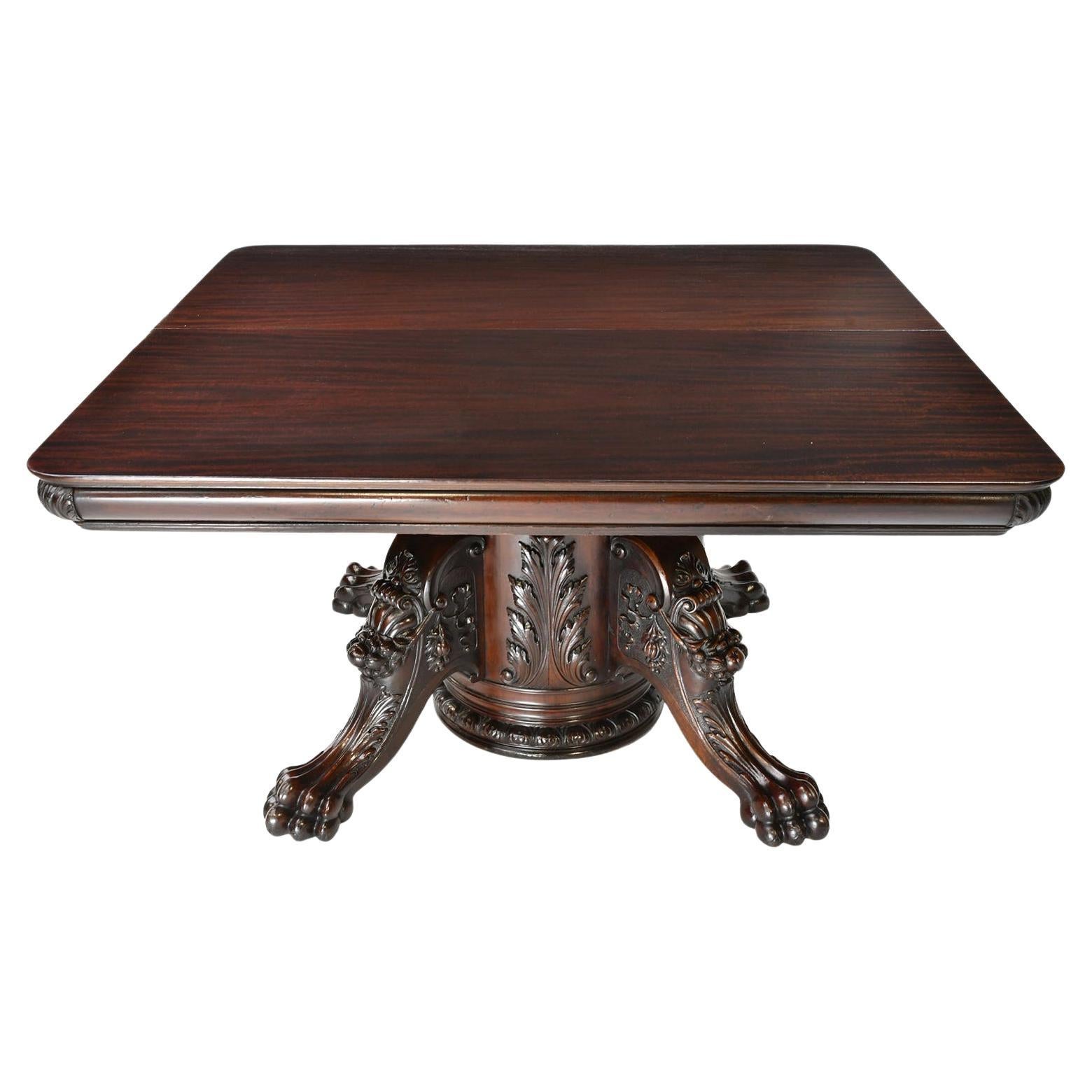 Antiker 54" Quadratischer bis 14' langer ausziehbarer Esstisch mit Sockel, RJ Horner, NY im Angebot