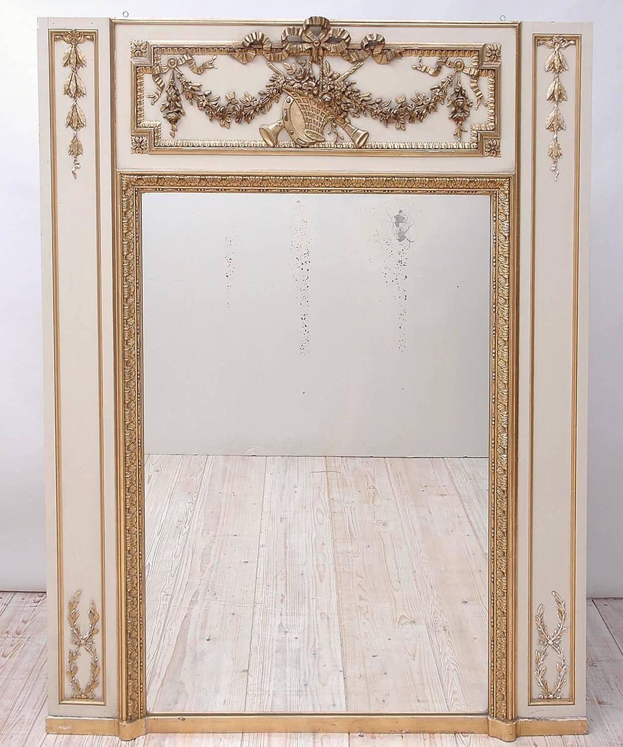 This French Regency style trumeau panel would have been a part of a room from a hôtel possibly in Lyon or Paris.