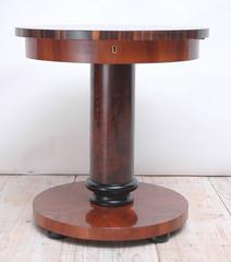 Round Art Deco End Table in Massacre Ebony and Mahogany