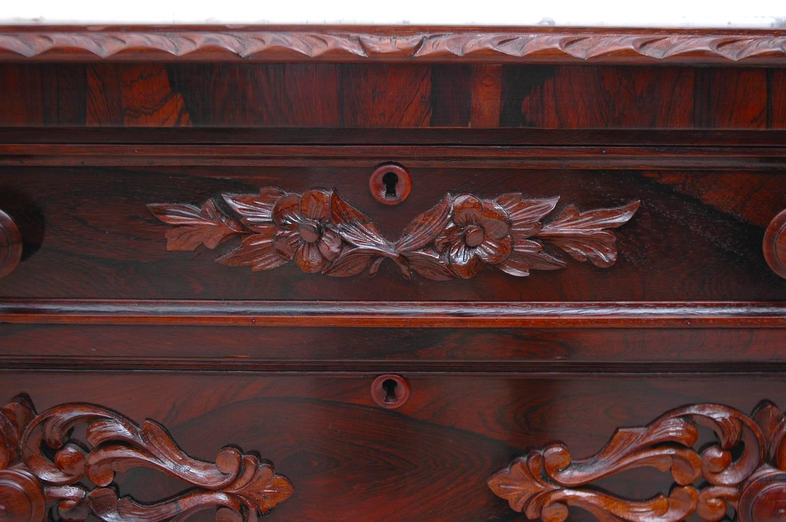 19th Century Post Civil War American Rosewood Chest of Drawers w/ Marble Top For Sale 1