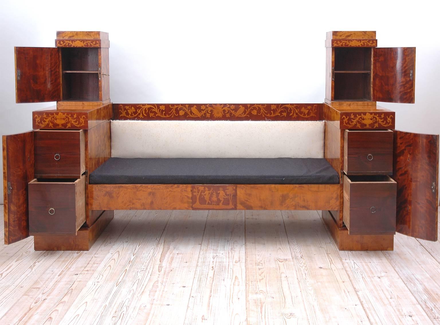 Early 19th Century Empire Banquette or Window Seat in Birch with Marquetry Inlays, circa 1800 For Sale