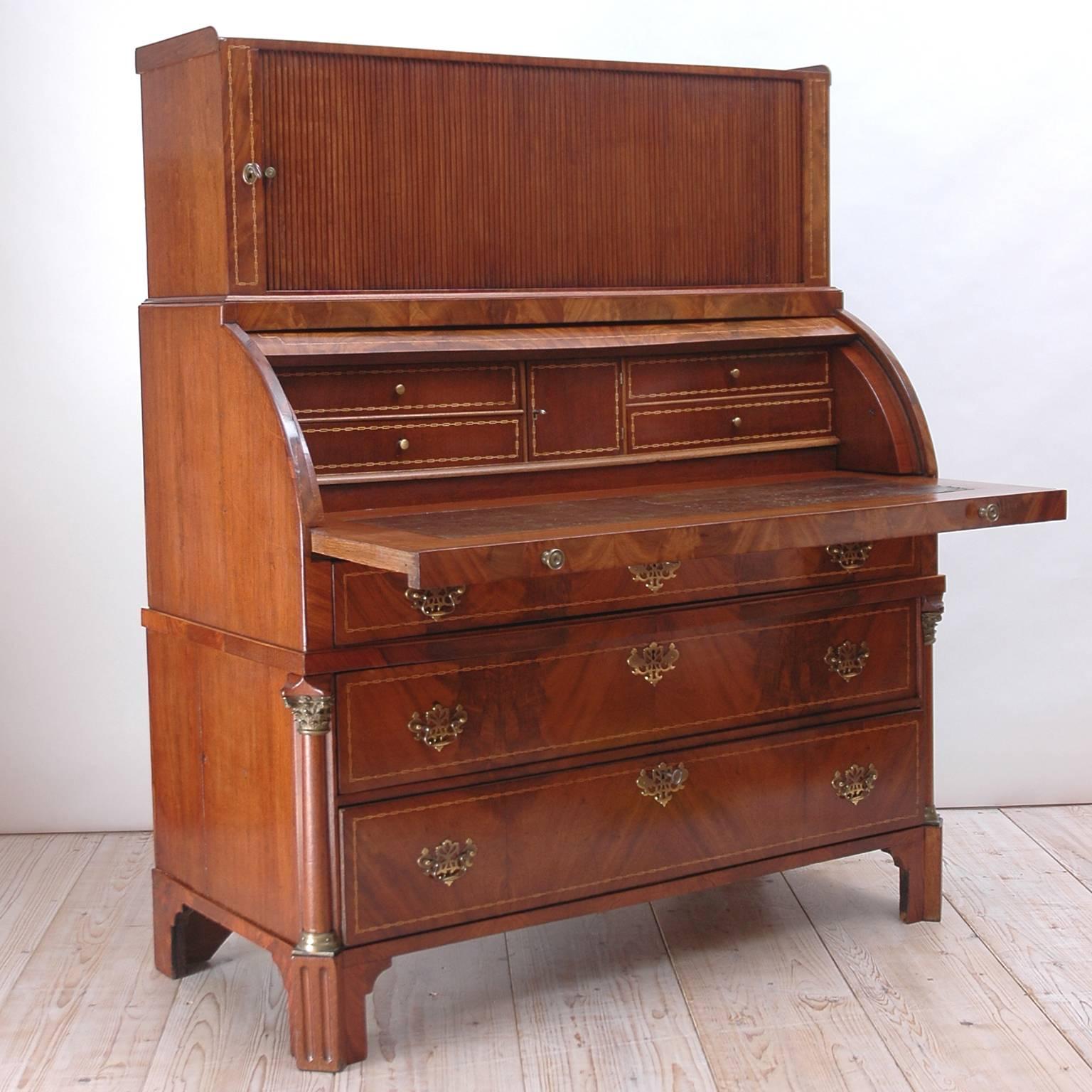 Louis XVI Secretary with Cylinder Top & Tambour Front Northern Europe circa 1800 In Good Condition For Sale In Miami, FL