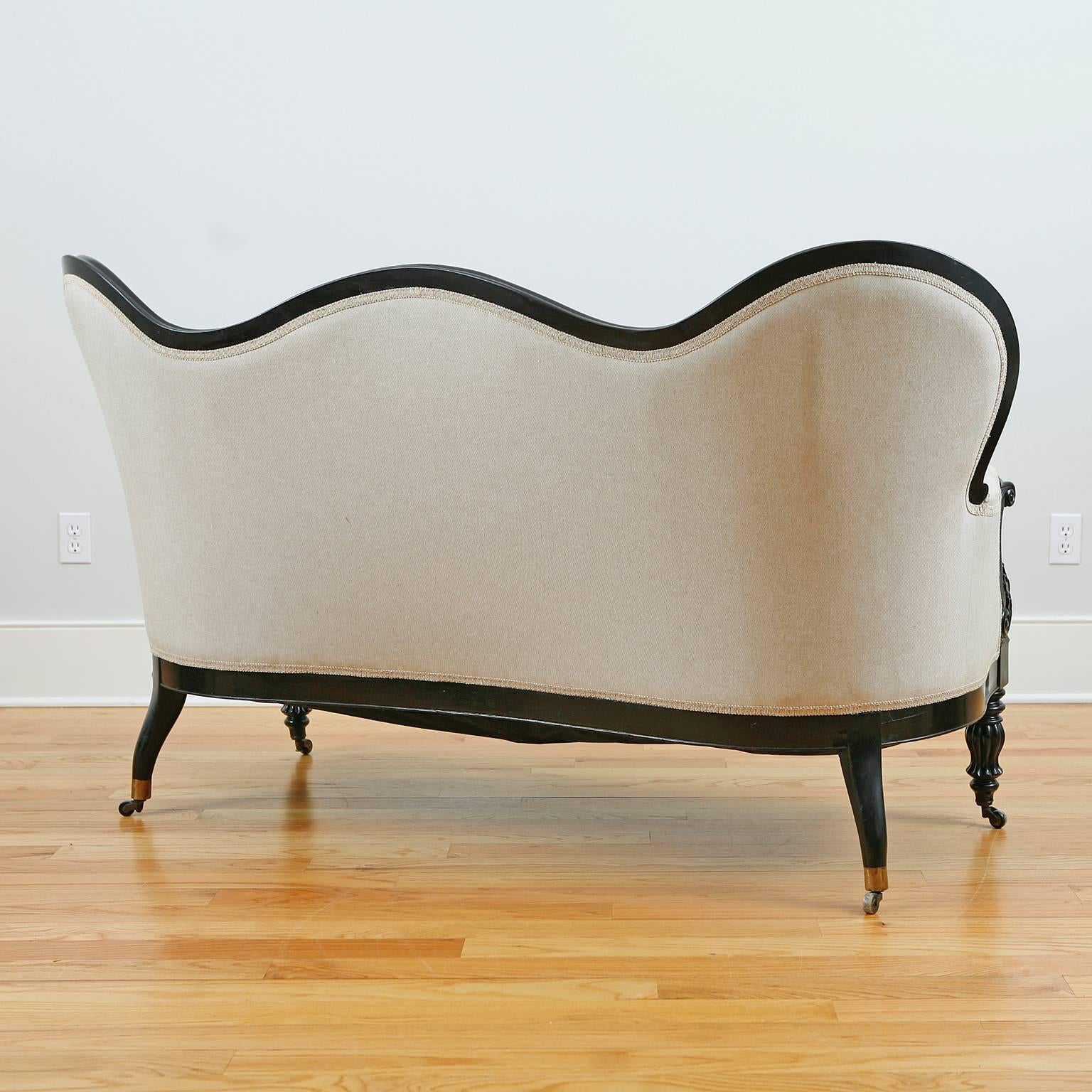 French Napoleon III Upholstered Sofa in Ebonized Wood, circa 1870 In Good Condition For Sale In Miami, FL