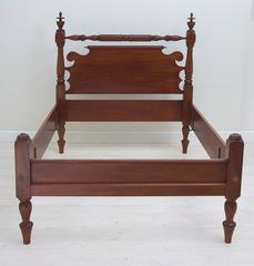 Pair of Bonnin Ashley Custom-Made Full-Size Cannonball Beds in Mahogany