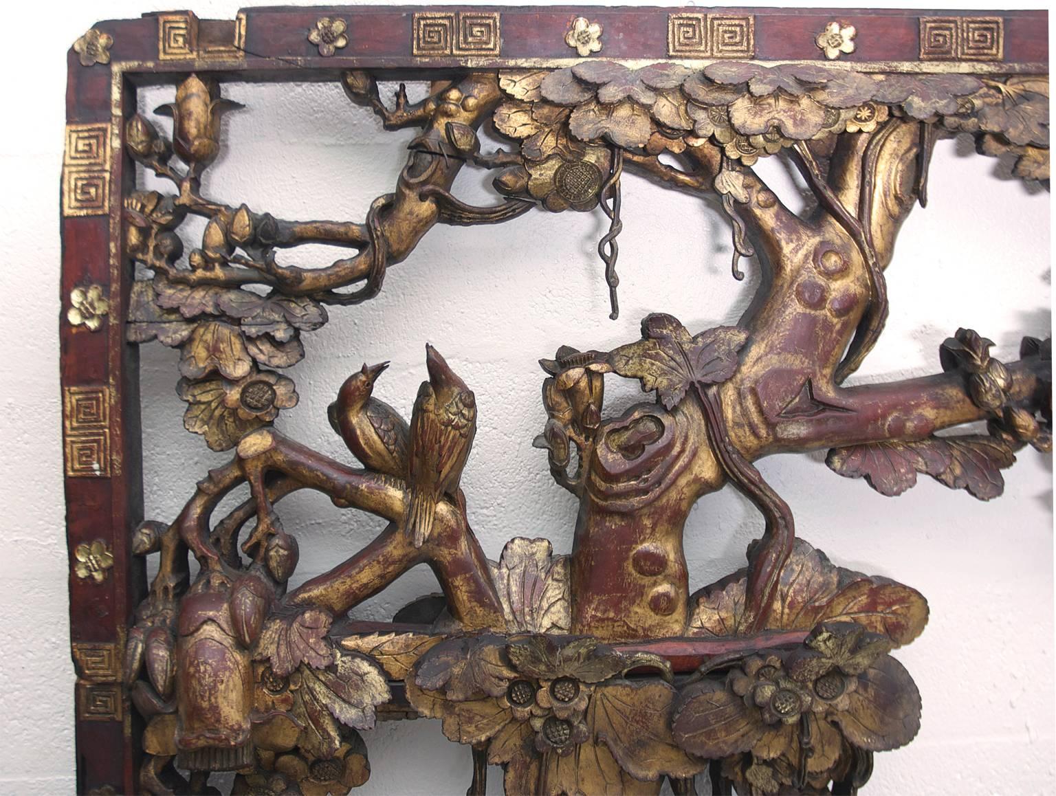 18th Century Antique Carved Chinese Qing Surround in Gilded Wood w Foo Dogs, Birds & Flowers