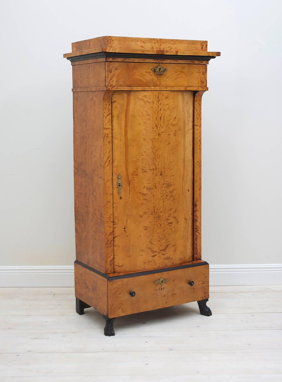 Karl Johan Antique Swedish Empire Pedestal Cabinet in Polished Birch, circa 1810