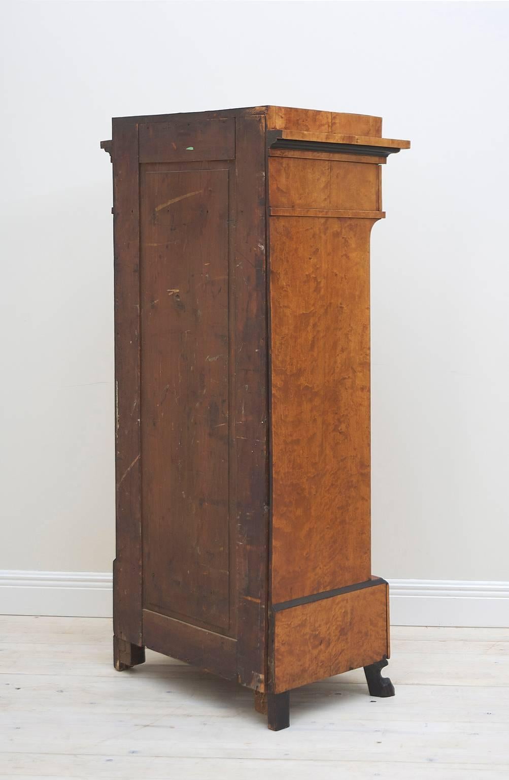 Antique Swedish Empire Pedestal Cabinet in Polished Birch, circa 1810 3