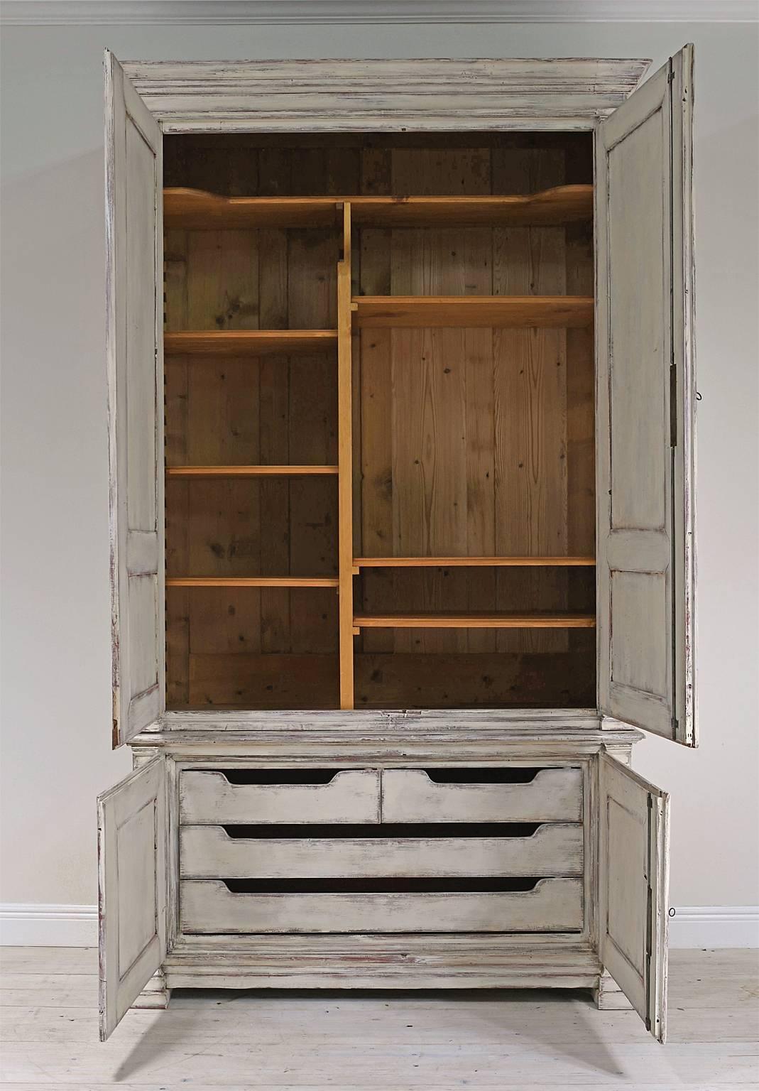 Gustavian Painted Swedish Armoire with Raised Panels and Fluted Pilasters, circa 1850