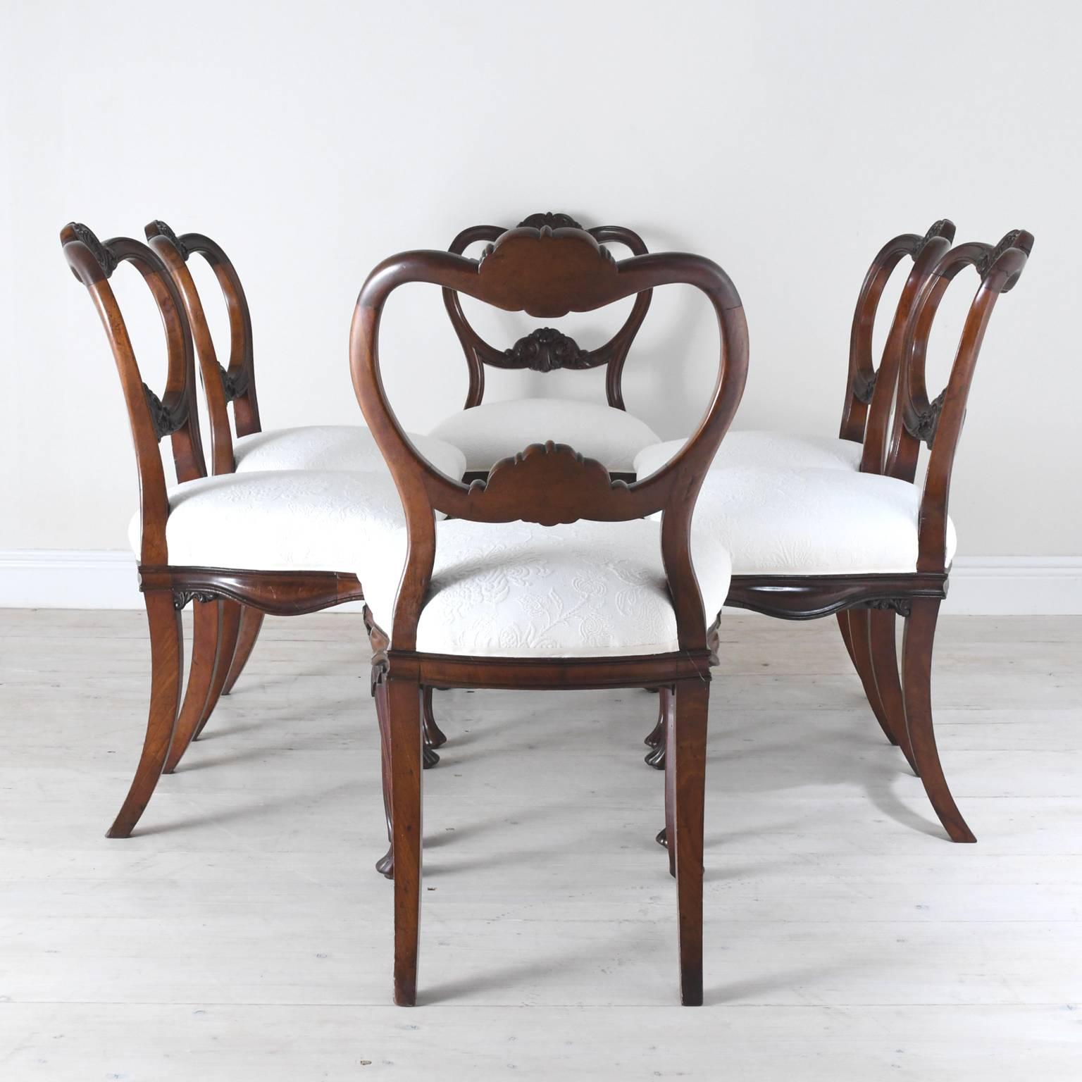 Upholstery Set of Six Flemish Dining Chairs with Carved Balloon-Back and Upholstered Seat For Sale