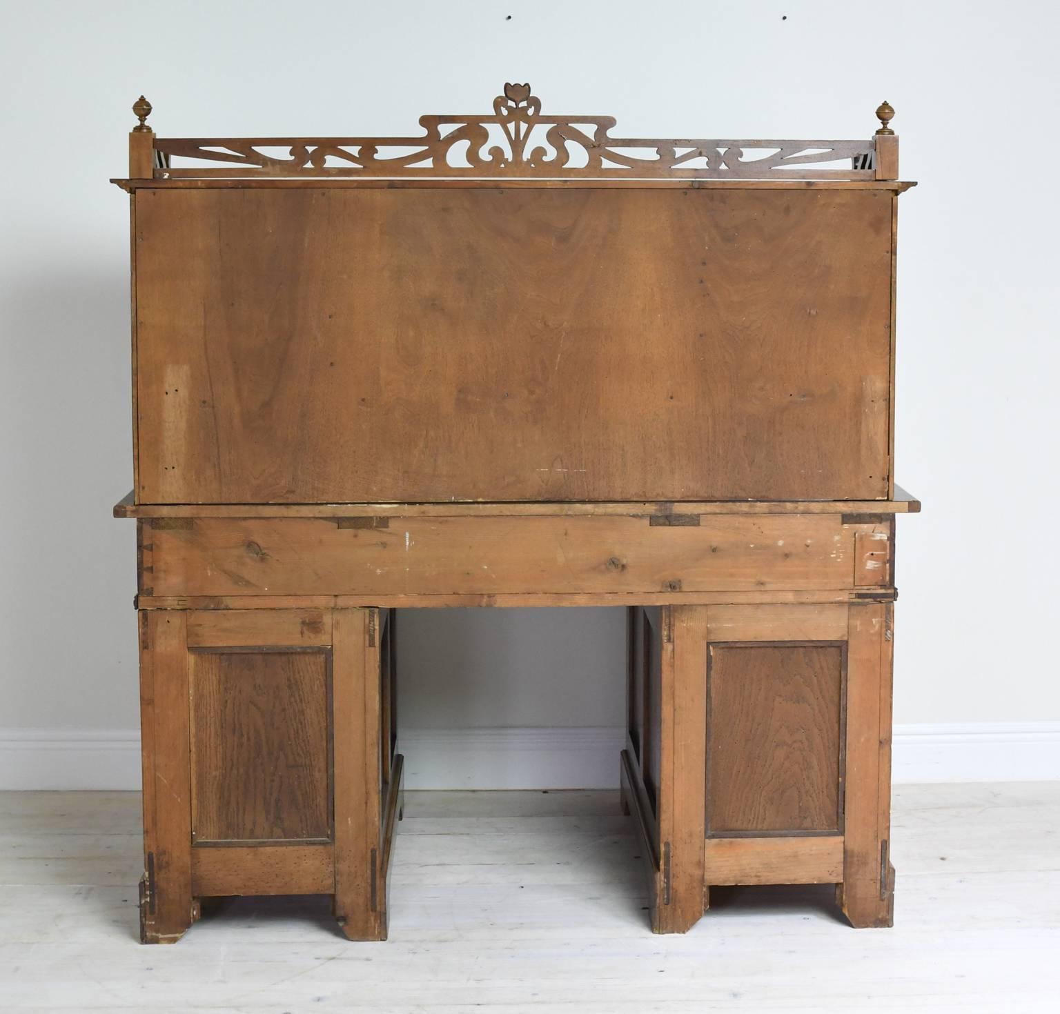 Early 20th Century Art Nouveau Walnut Pedestal Desk with Upper Cabinet and Stained Glass, C. 1900 For Sale