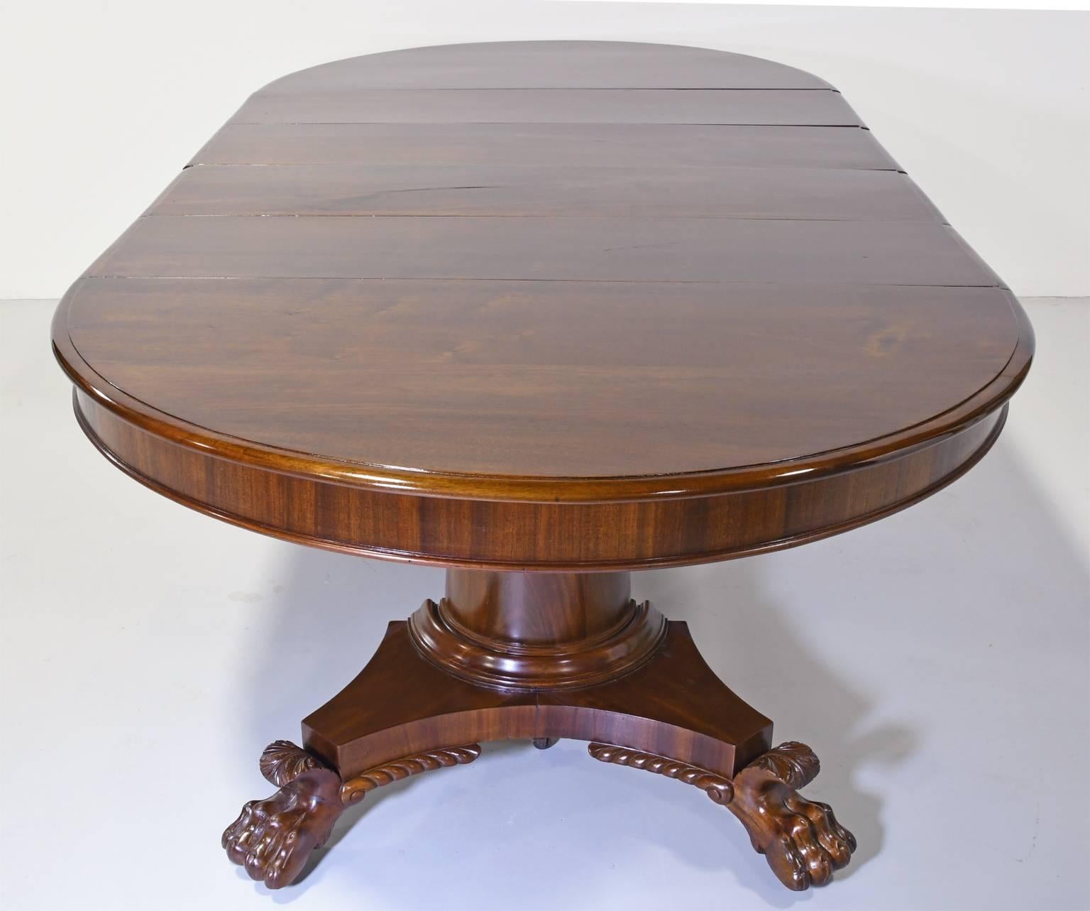 round pedestal dining table with extension