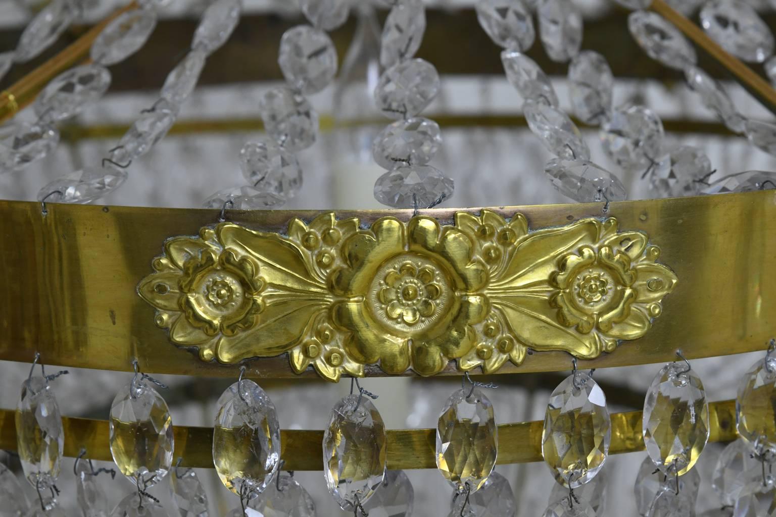 Antique Swedish Gustavian /Empire Crystal Chandelier w/ Gilt Bronze & Ten Lights In Good Condition For Sale In Miami, FL