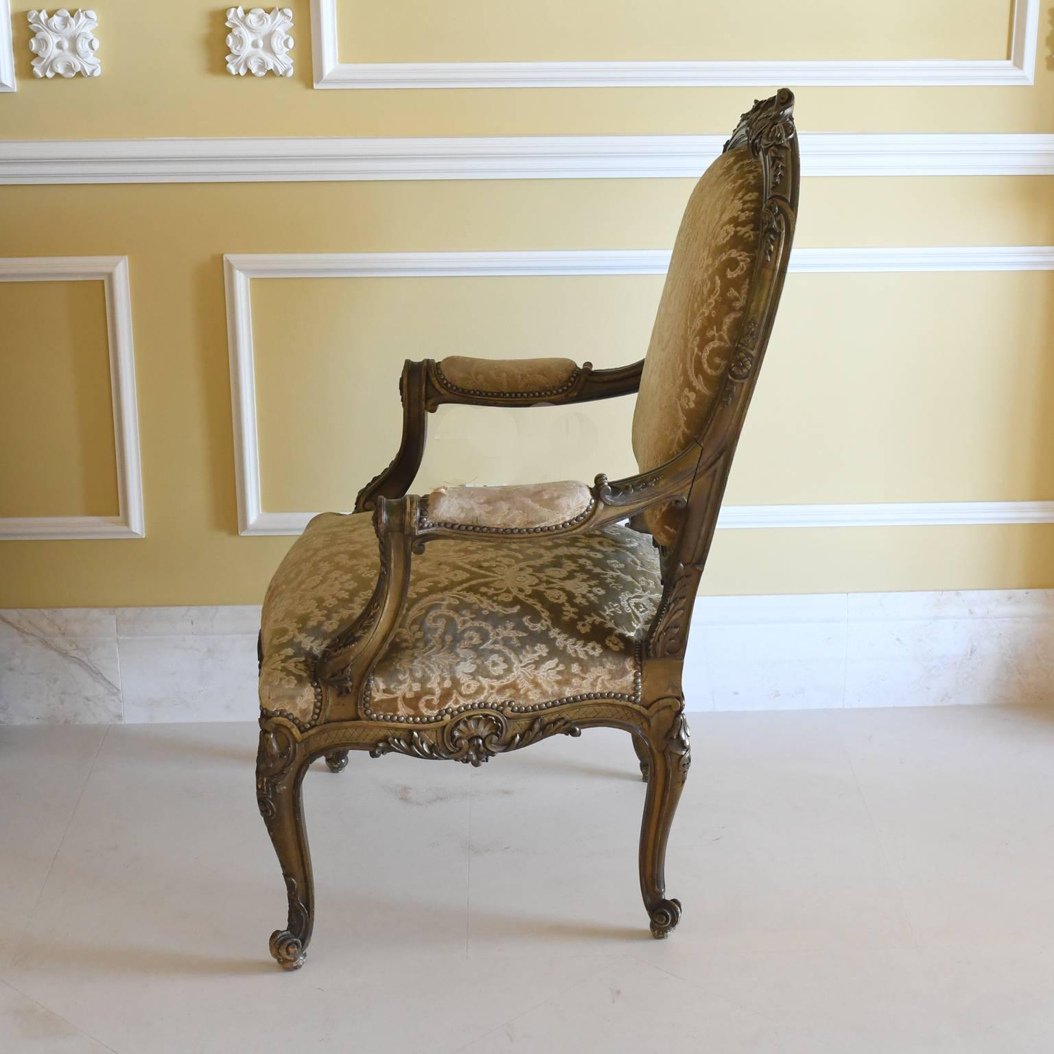 Pair of 19th Century Early Belle Époque French Fauteuils in the Louis XV Style In Good Condition For Sale In Miami, FL