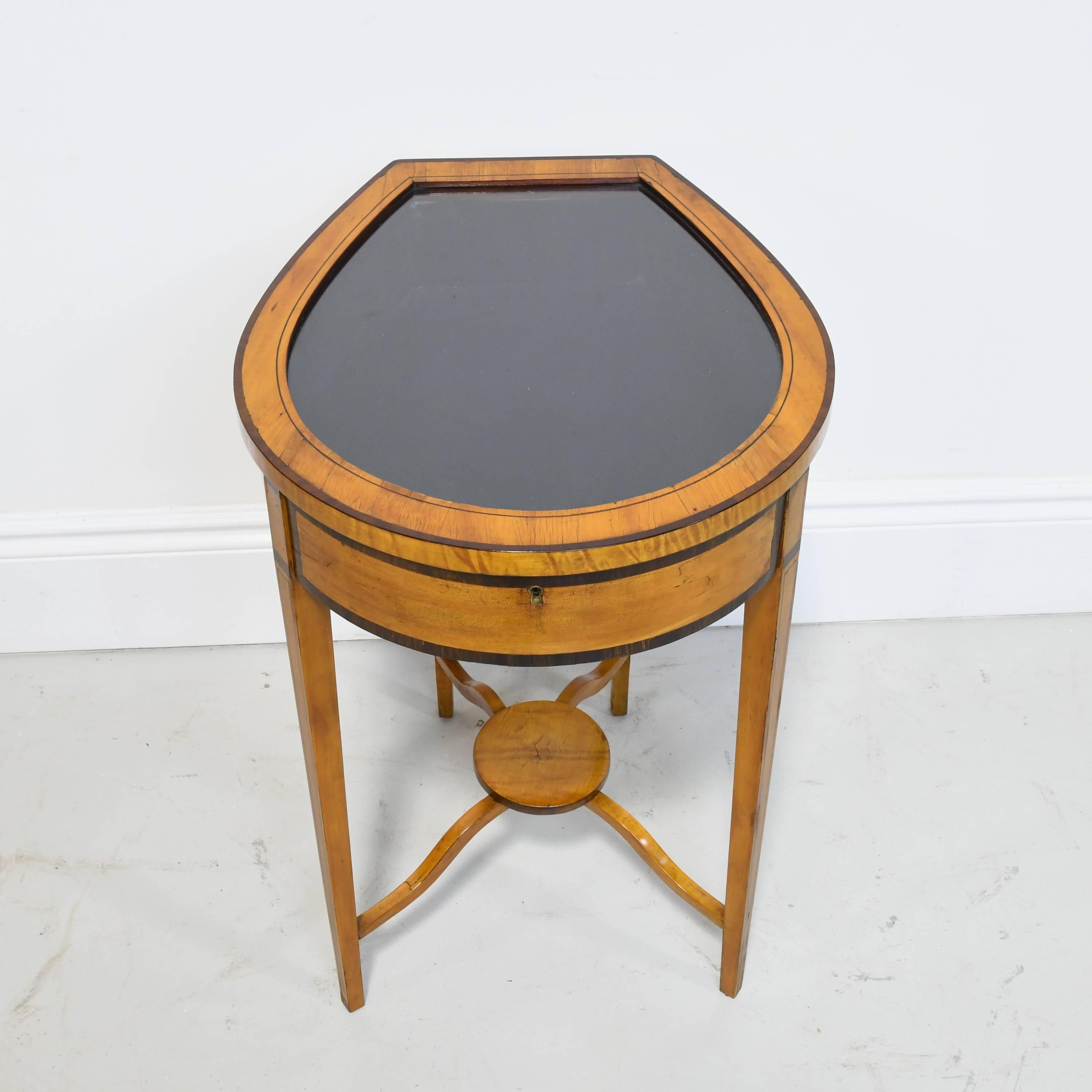 round curio table