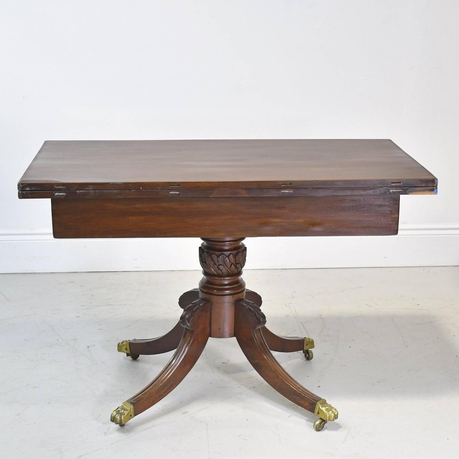 antique banquet table