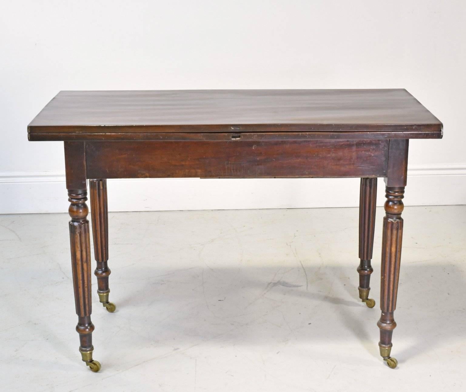 federal dining table