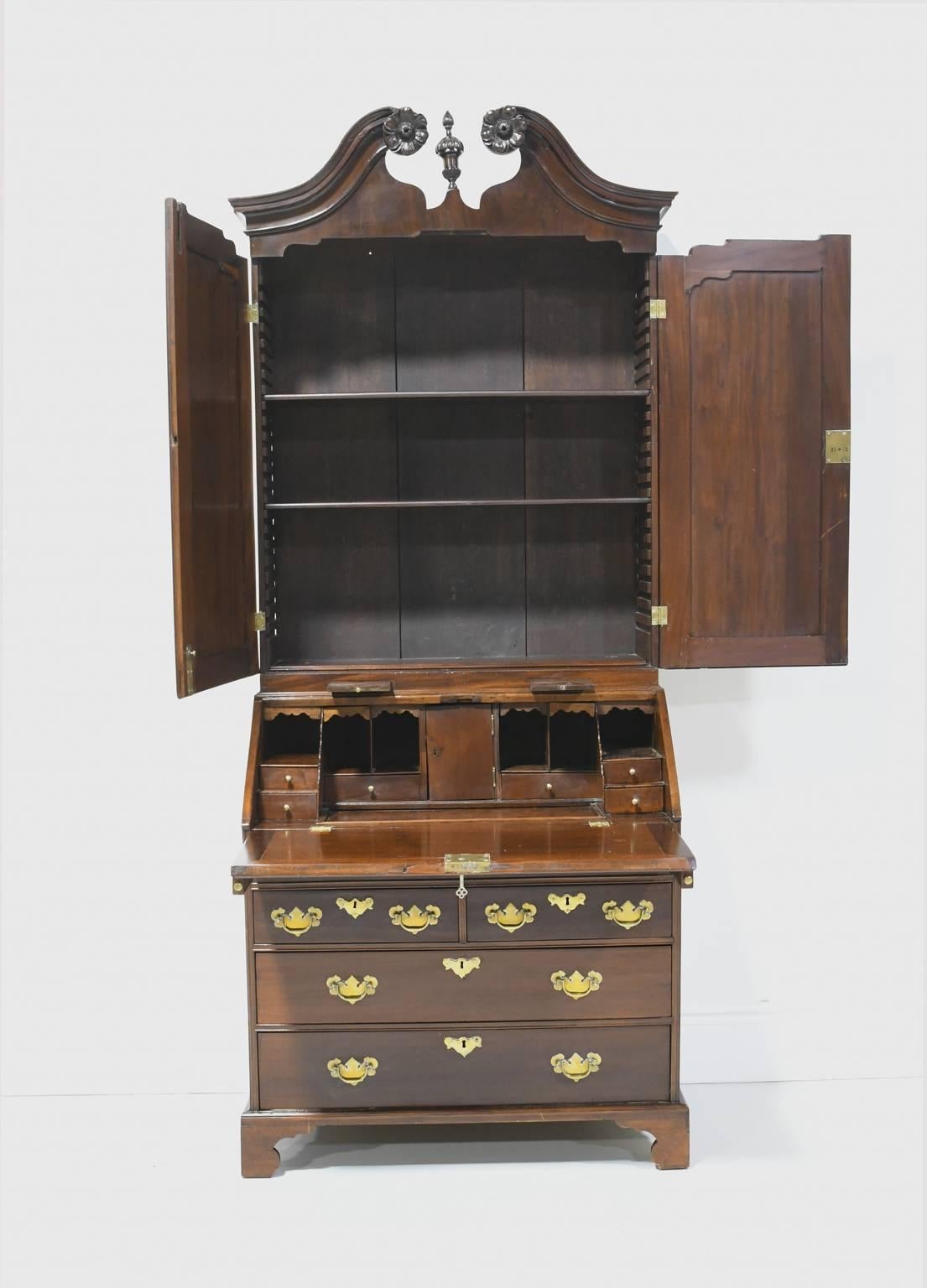 18th Century Antique English George III Slant-Front Secretary w/ Bookcase in Cuban Mahogany For Sale