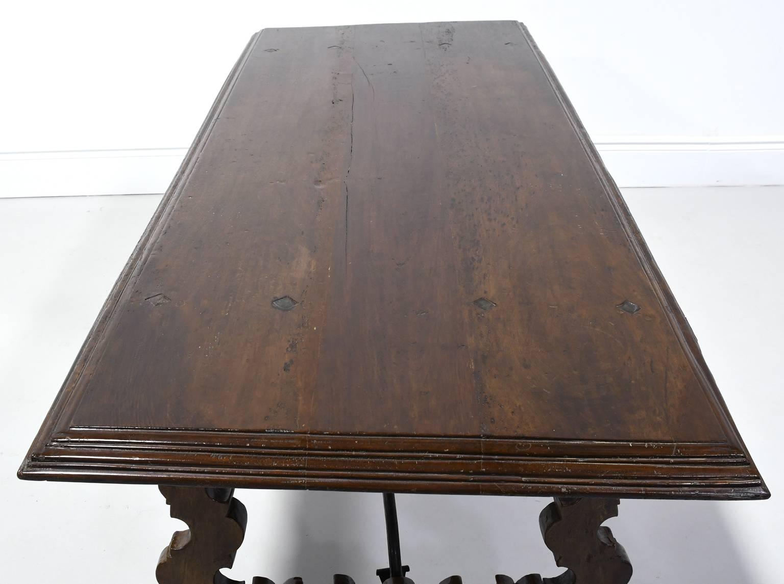 spanish dining table