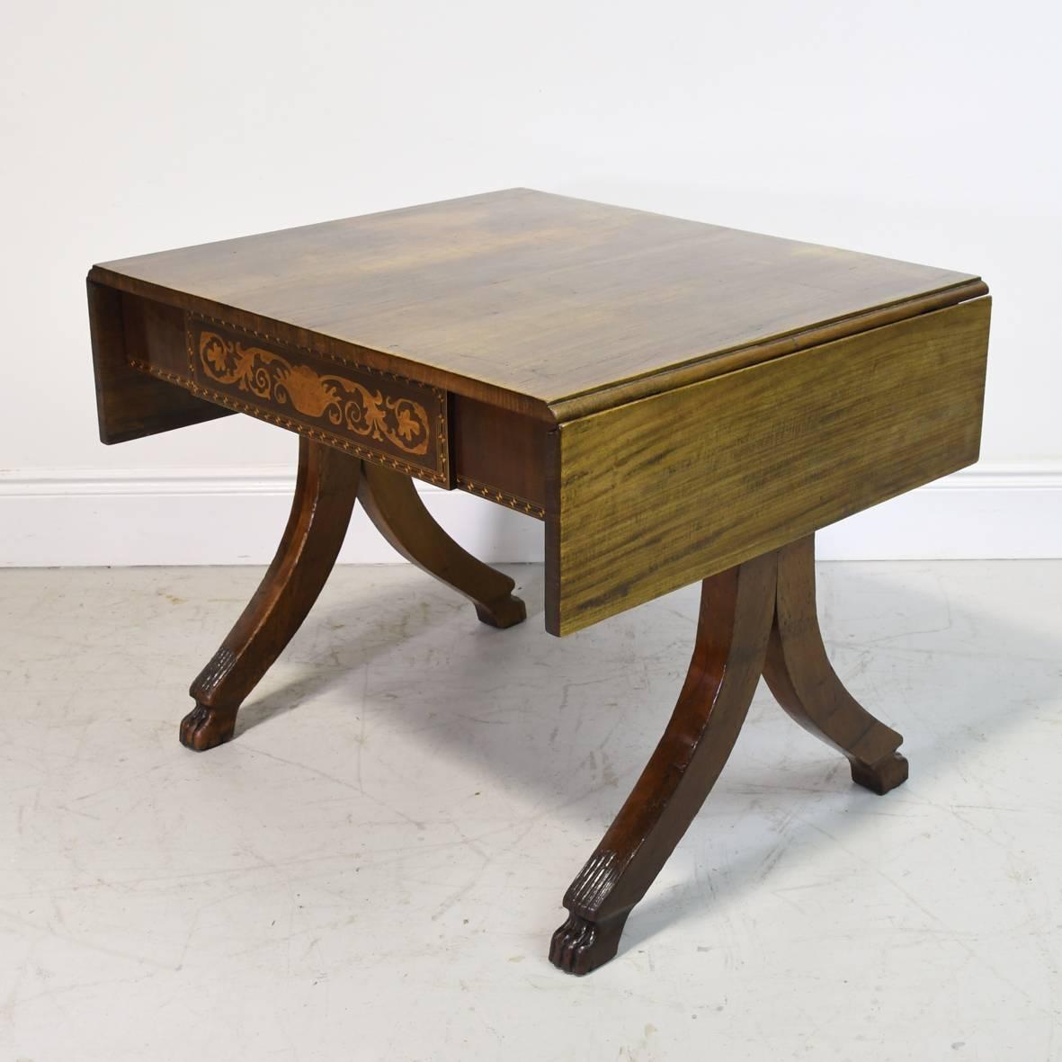 Hand-Carved 19th Century Italian Empire Writing Table in Mahogany with Marquetry For Sale