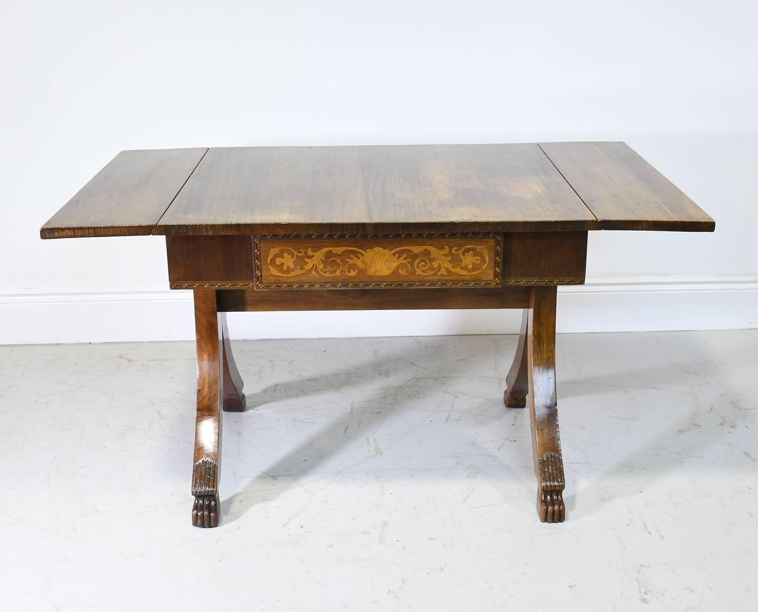 19th Century Italian Empire Writing Table in Mahogany with Marquetry For Sale 2