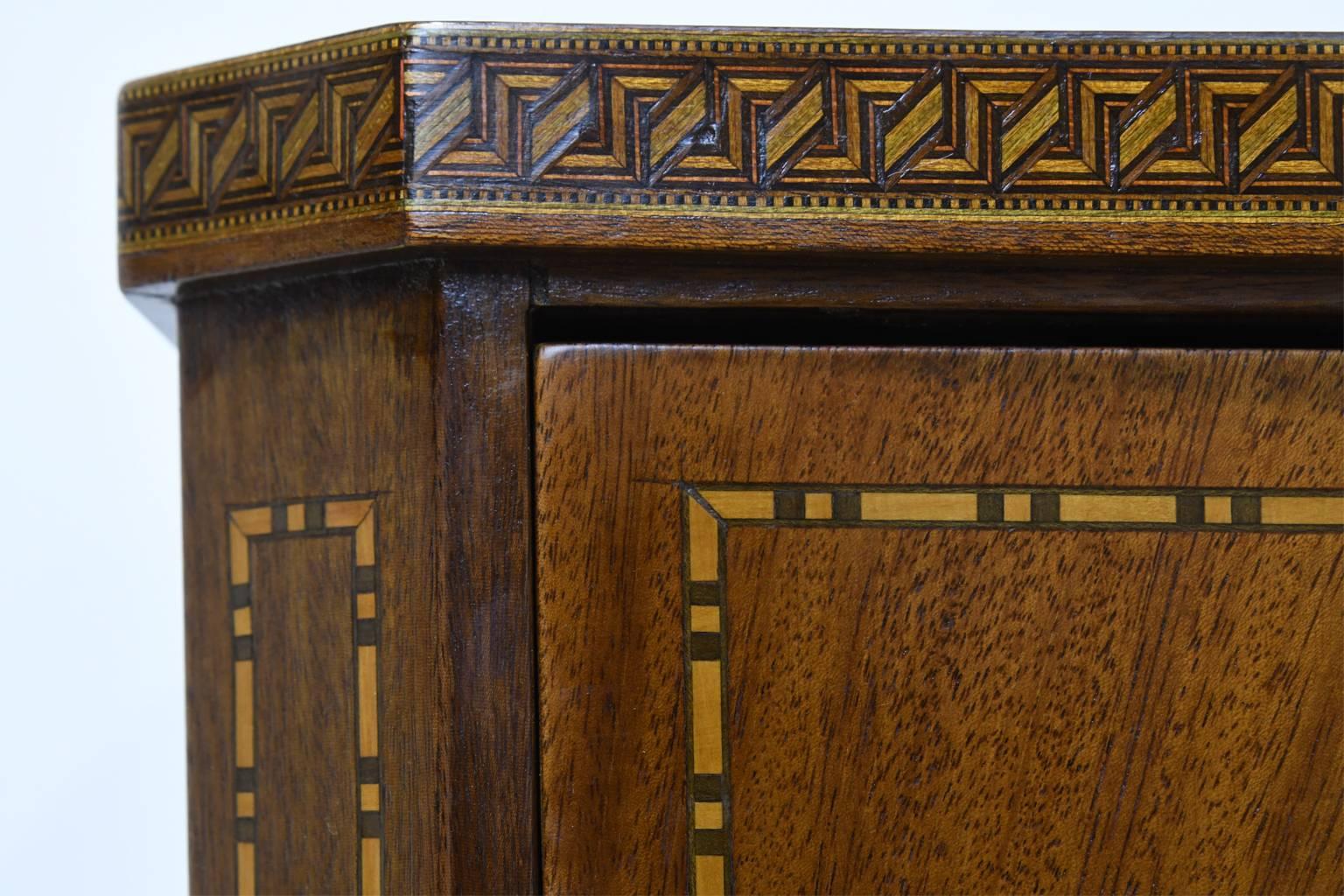 Satinwood 19th Century Danish Chest of Drawers in Mahogany with Marquetry Inlays