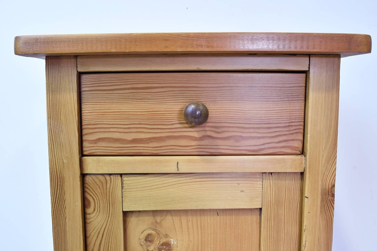 Nightstand or Pot Cupboard in Pine, Northern Europe, circa 1920 1