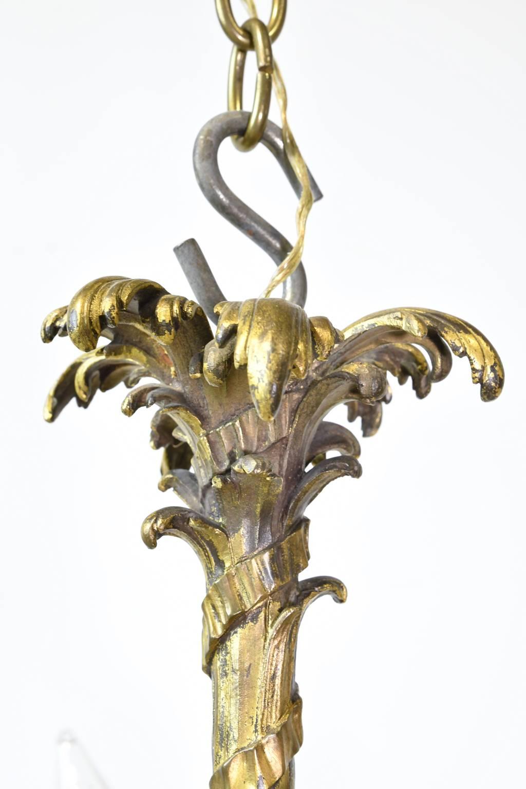 Early 20th Century, French Rococo Style Three-Light Chandelier in Bronze Doré For Sale 5
