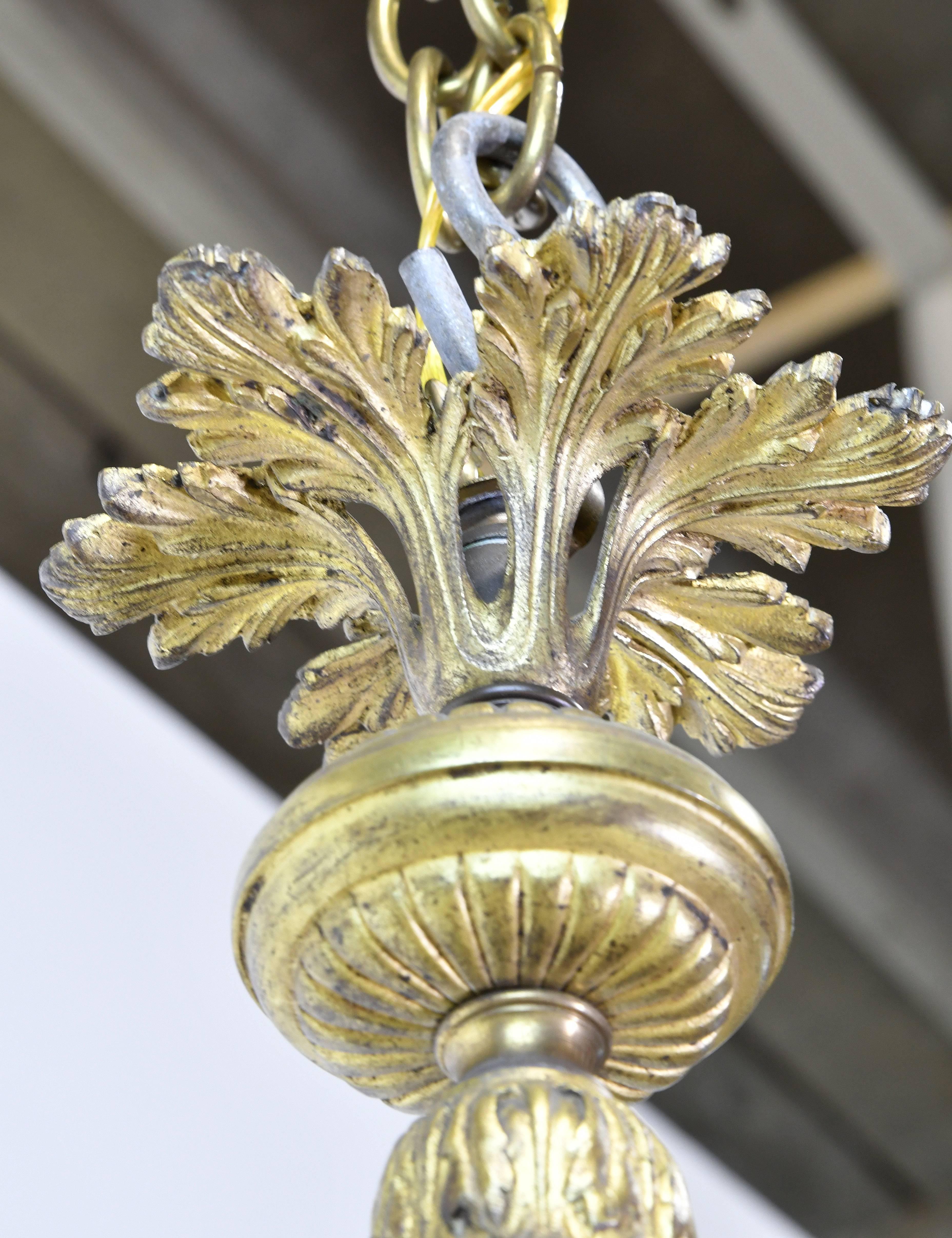 Early 20th Century French Belle Époque Three-Light Chandelier in Bronze Doré 1