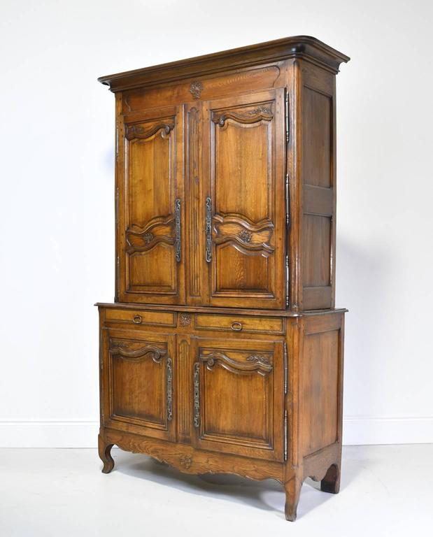 18th Century Tall French Buffet A Deux Corps In Oak With Hand Tall French Buffet A Deux Corps In Oak