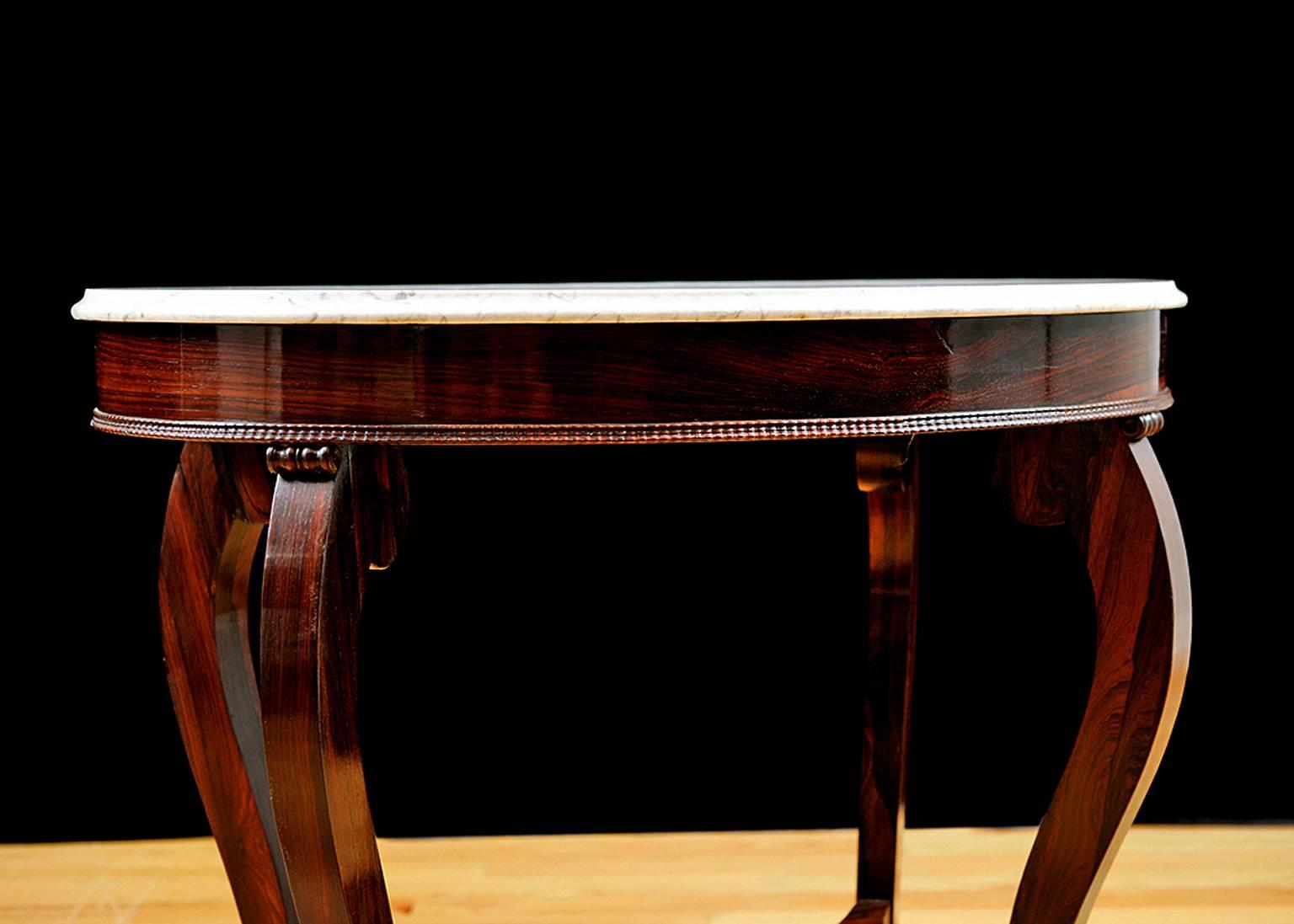 Hand-Carved Meeks & Sons Oval Center Table in Rosewood w/ White Marble, New York, circa 1850