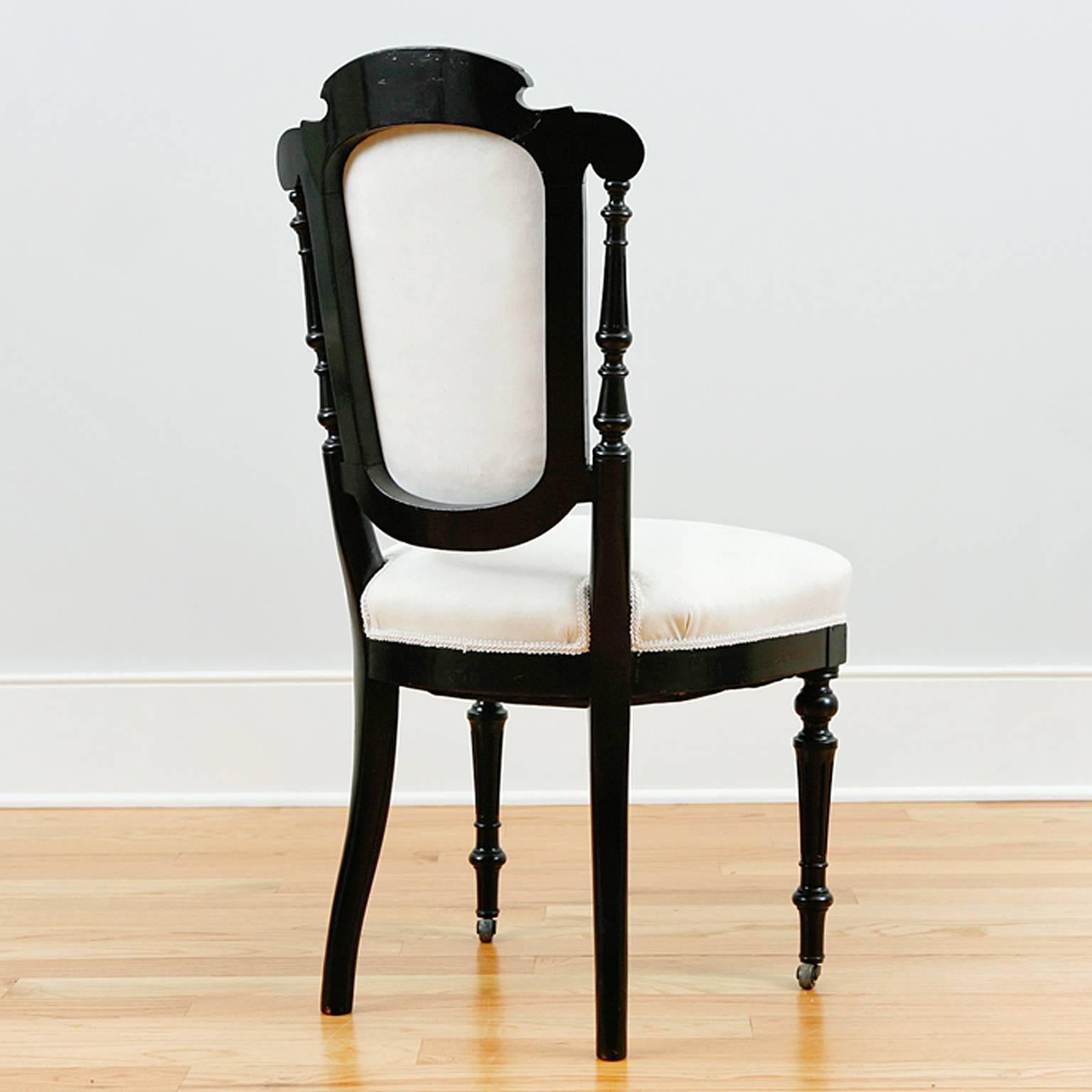 Set of Four French Napoleon III Dining Chairs with Upholstery, circa 1870 In Good Condition In Miami, FL