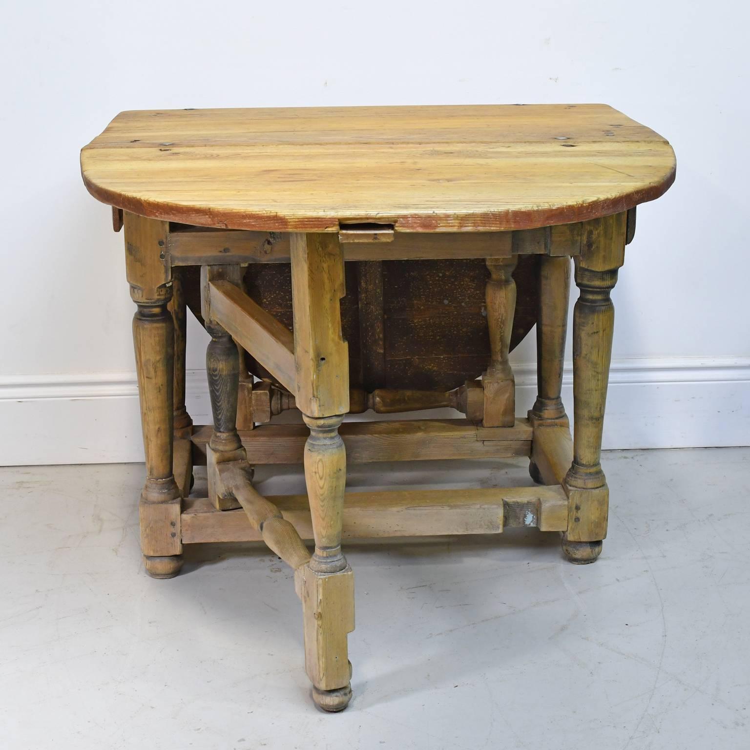 drop leaf farmhouse table