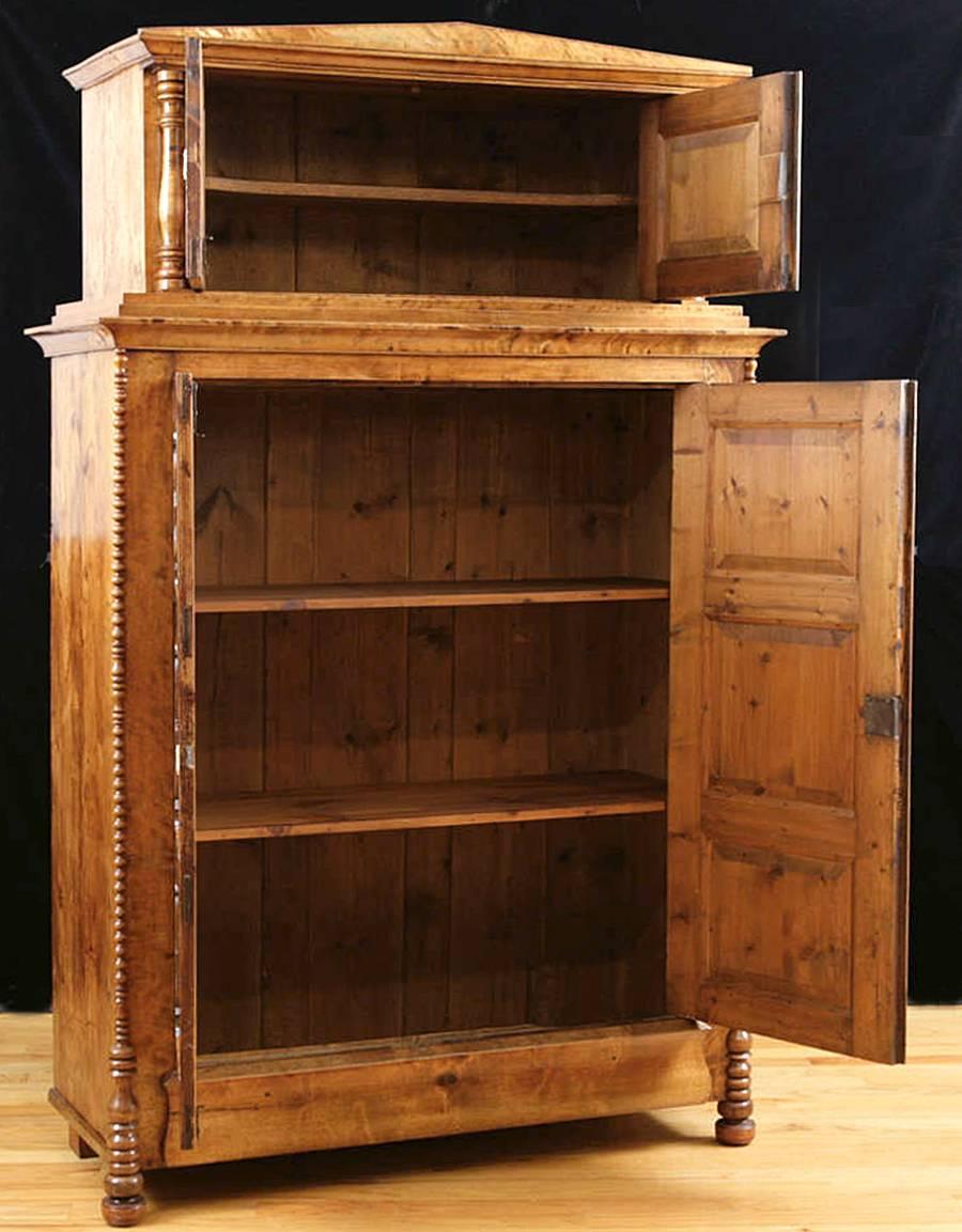 Polished Classical North German Biedermeier Cabinet in Fire Birch, circa 1835