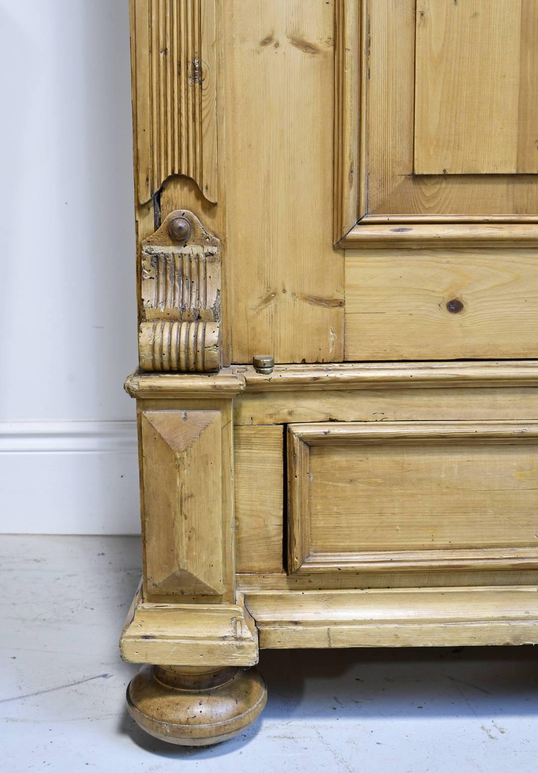 Belle Époque 19th Century European Two-Door Armoire in Pine with Drawers & Interior Shelves