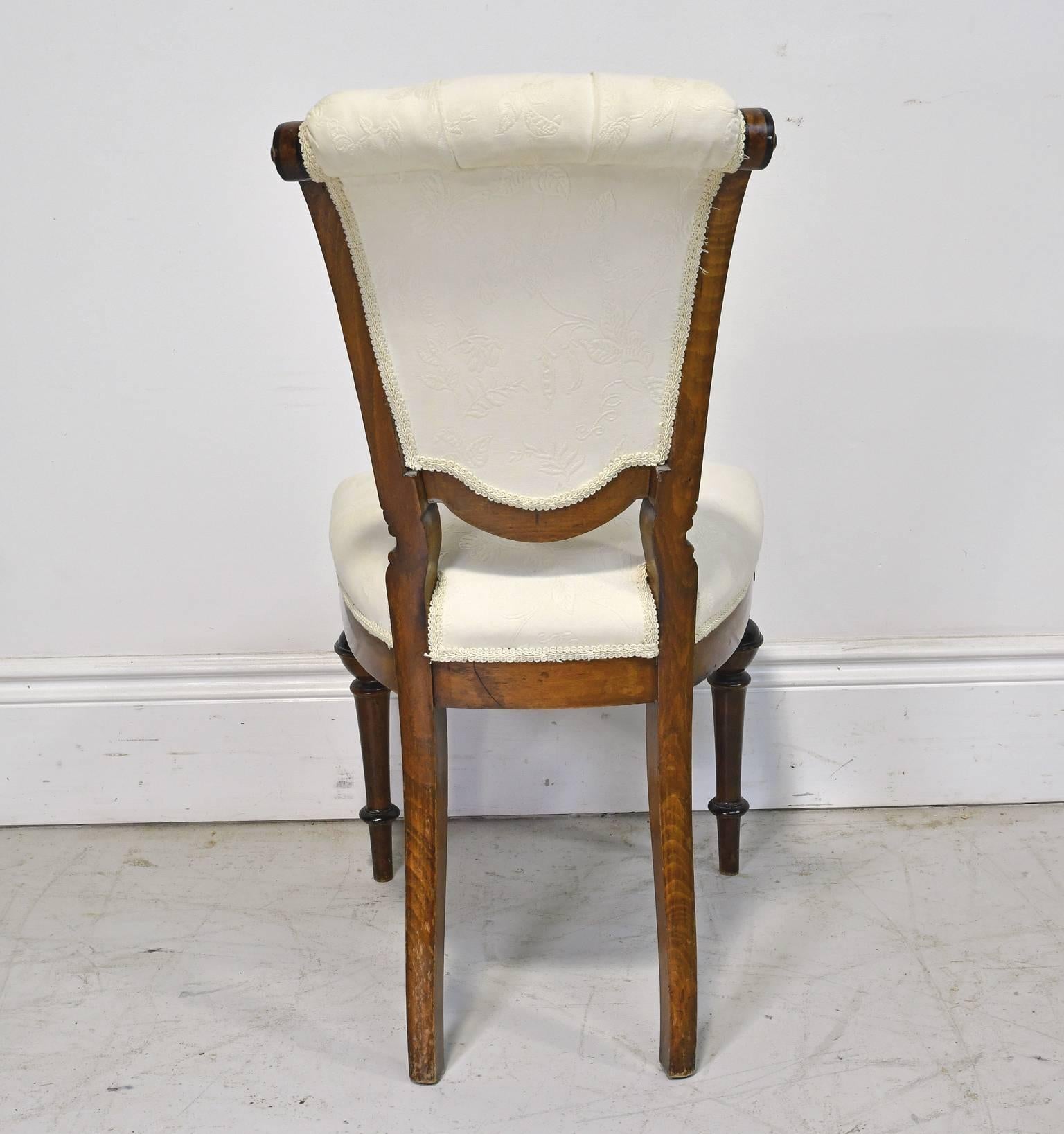 19th Century Walnut Side Chair with Ebonized Bandings, Upholstered Seat and Back In Good Condition In Miami, FL