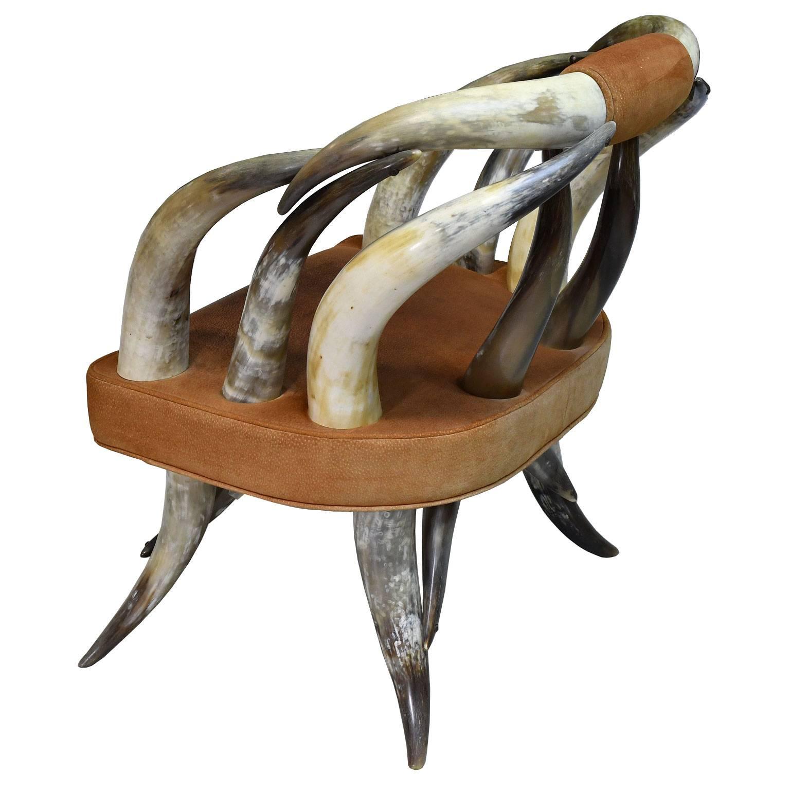 Mid-20th Century Vintage Rustic American Long-Horn Steer Chair with Leather Seat, circa 1960s For Sale