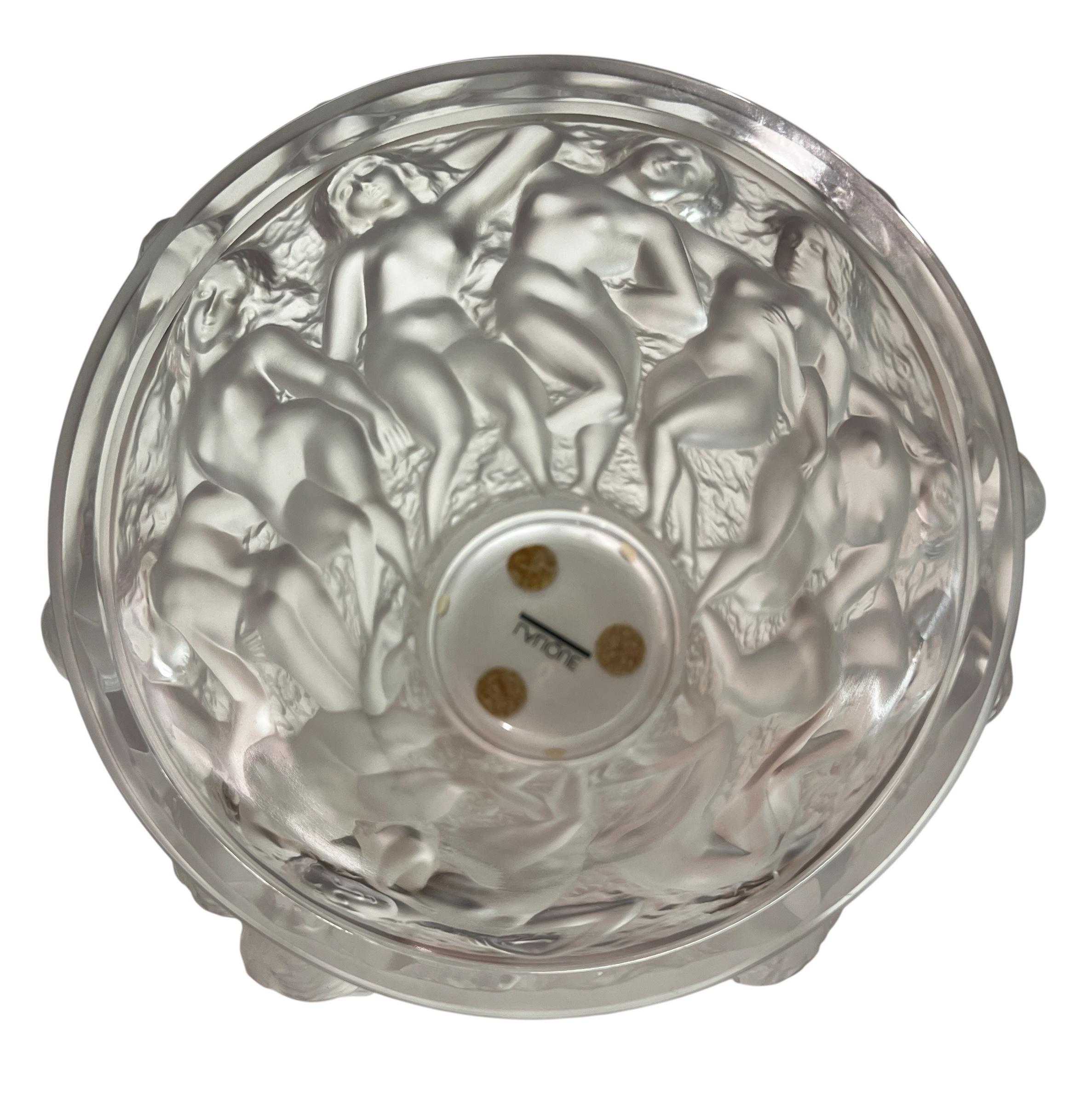 XX secolo Grande vaso scultura di cristallo Lalique Bacchantes in vendita
