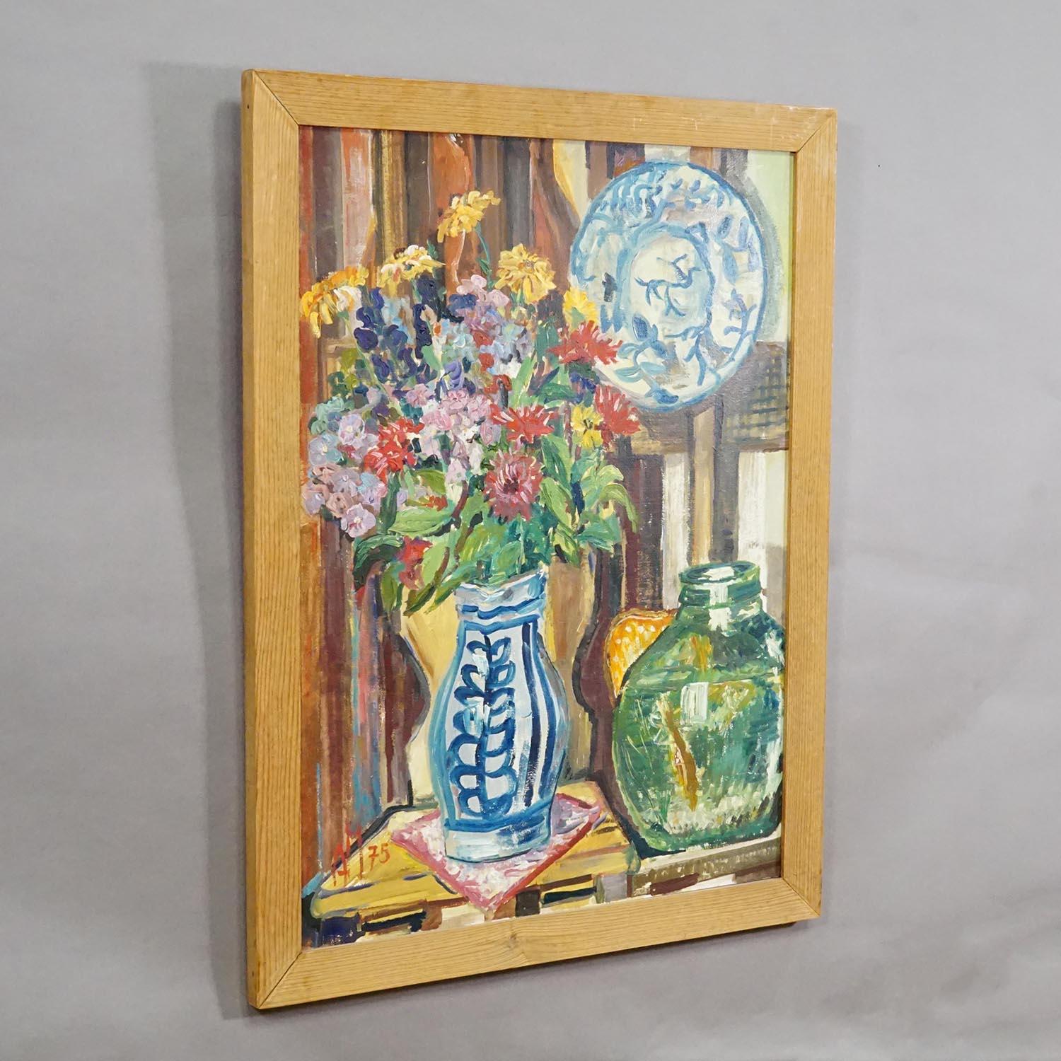 Peinture à l'huile impressionniste de nature morte, Alexander Michael 1975

Cette captivante peinture à l'huile est une nature morte magnifiquement composée qui raconte une histoire tranquille. En son cœur, un luxuriant bouquet de fleurs jaillit