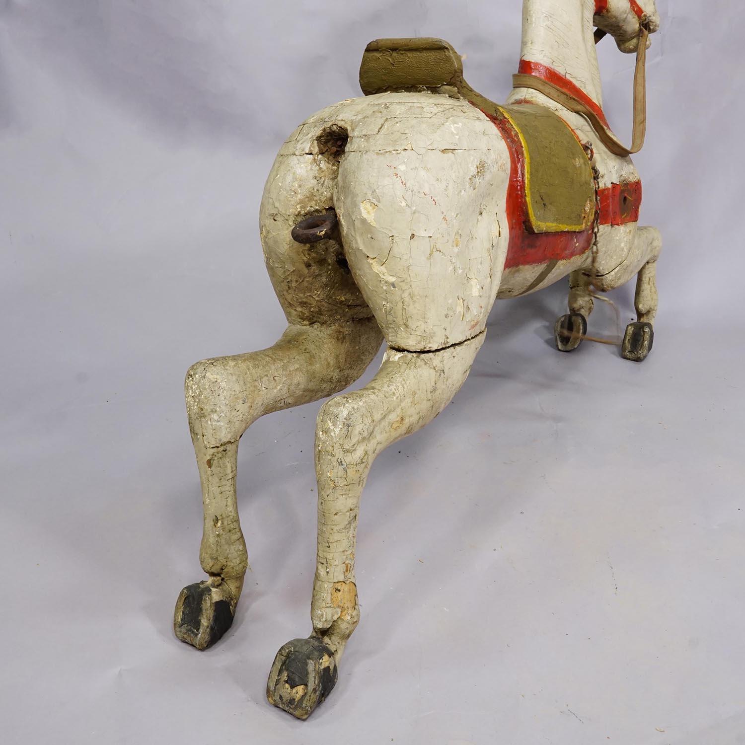 Antico cavallo da giostra per bambini, Germania, fine XIX secolo in vendita 2