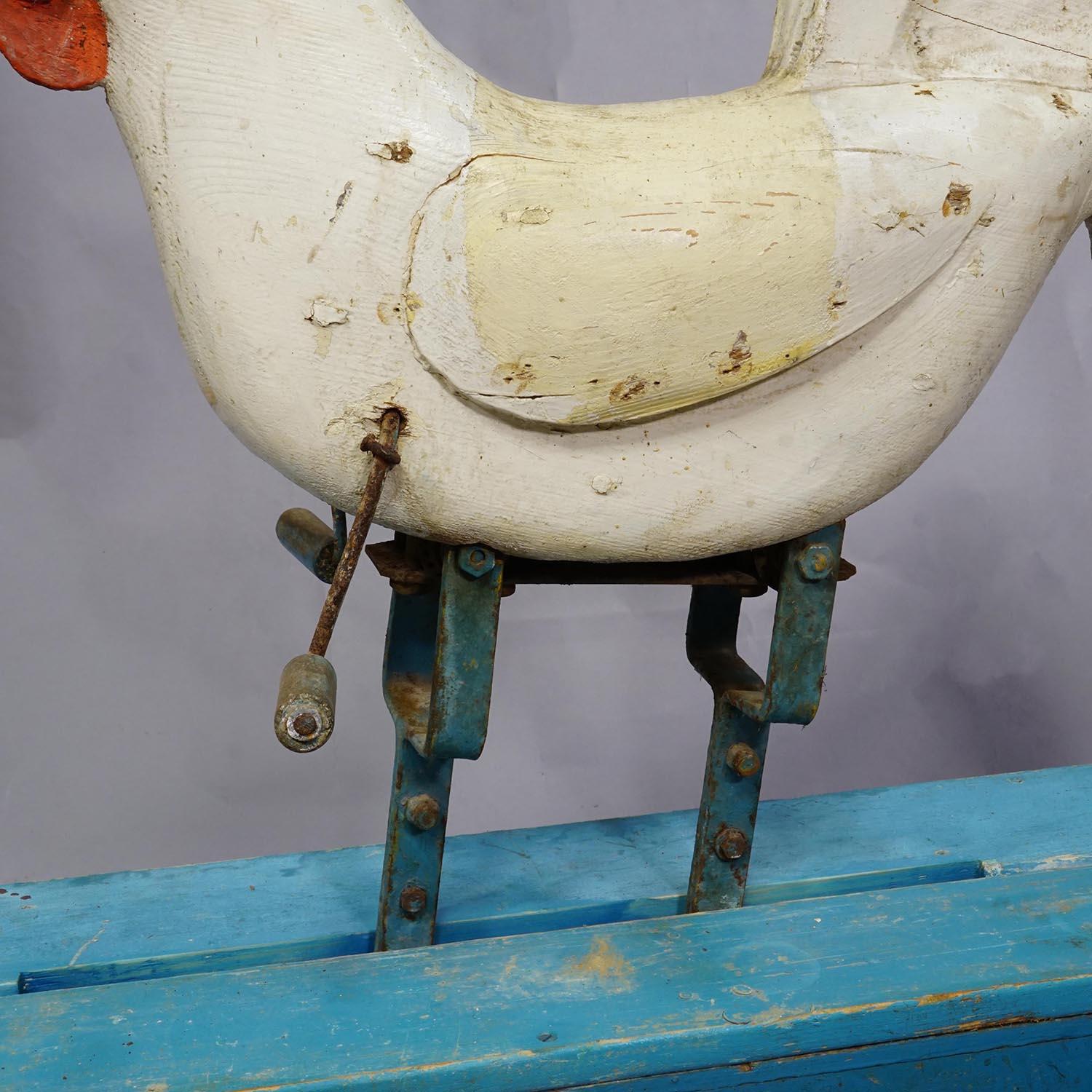 Début du 20ème siècle Rare jouet à bascule pour poule, Allemagne vers 1920 en vente