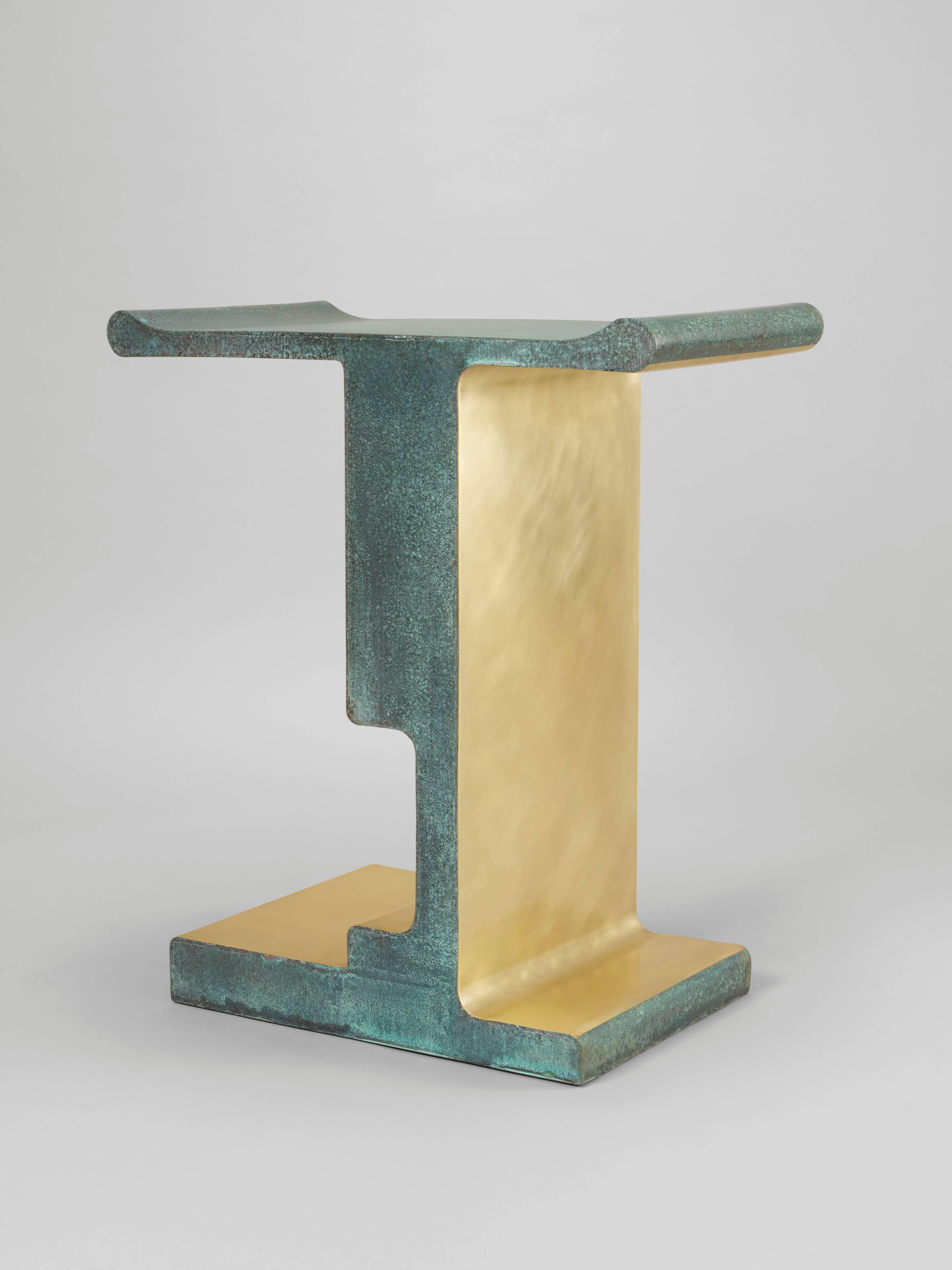 ‘XiangSheng I'Side Table #1, Bronze with an Etruscan Green Patina by Studio MVW  In New Condition For Sale In Paris, FR