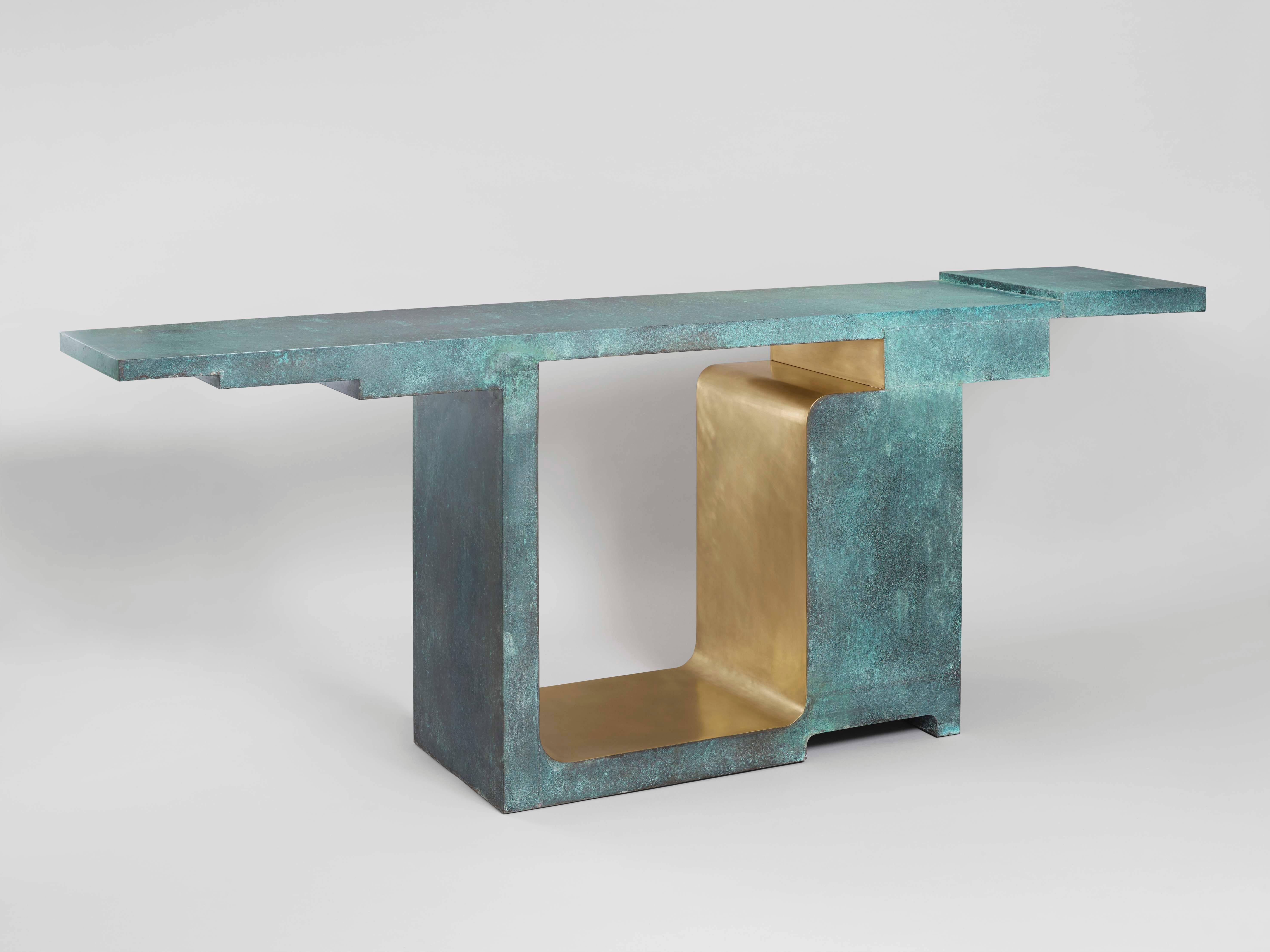 'XiangSheng I' Console, Brushed Bronze and Etruscan Green Patina - by Studio MVW In New Condition For Sale In Paris, FR