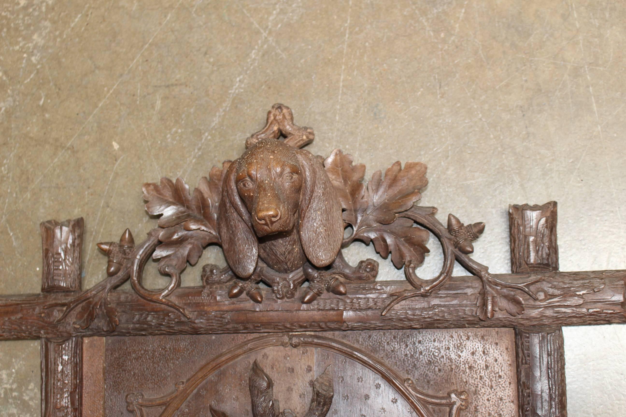 19th Century Pair of Carved Wood Panels with a Hunting Motif In Good Condition In Dallas, TX