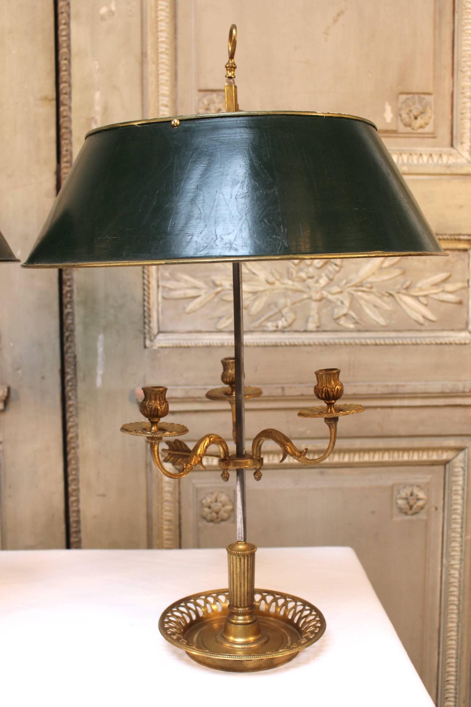 20th Century Pair of Bronze and Tole French Louis xi Style Bouillotte Lamps